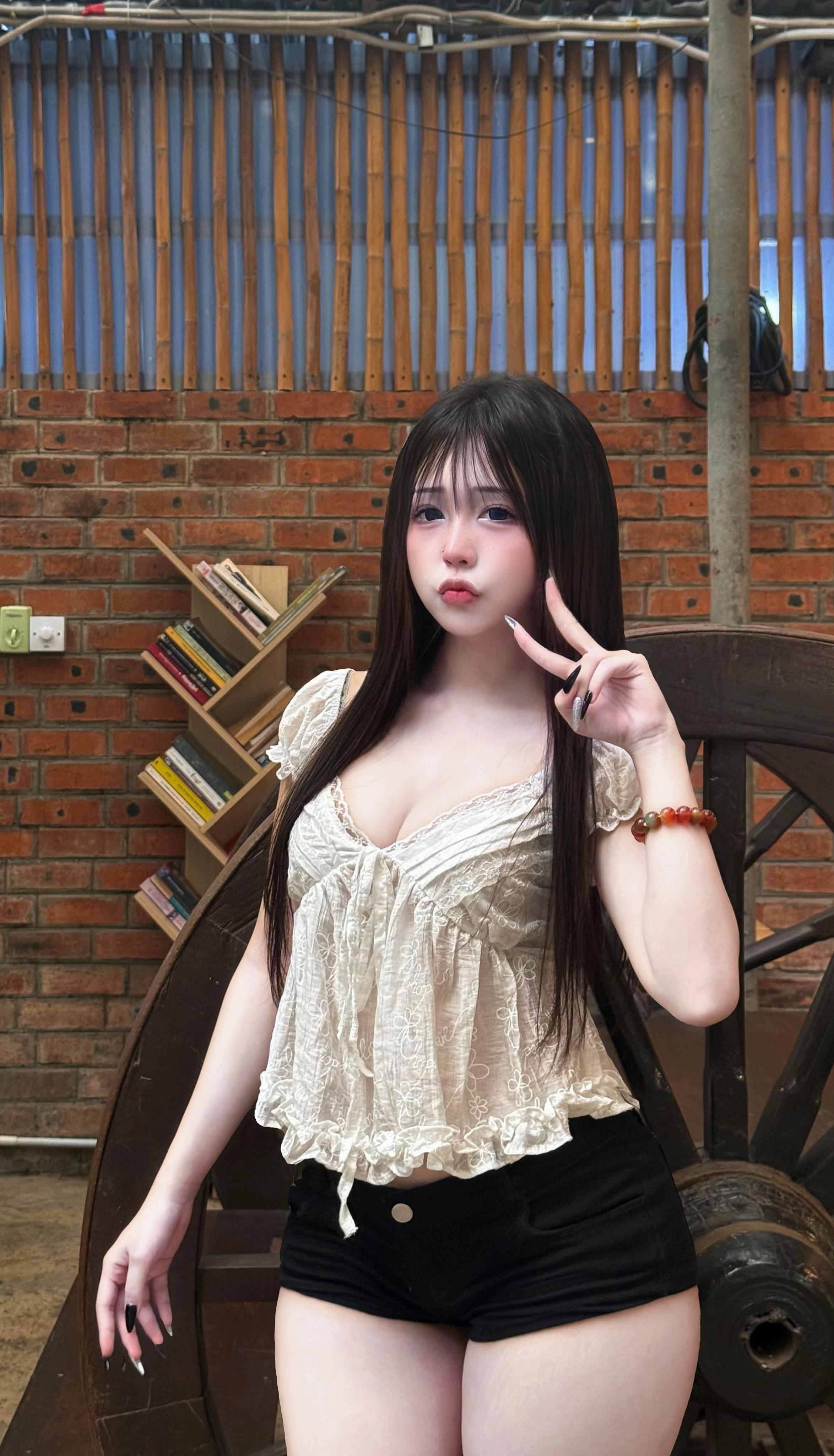@Nang Ying Mo Hseng