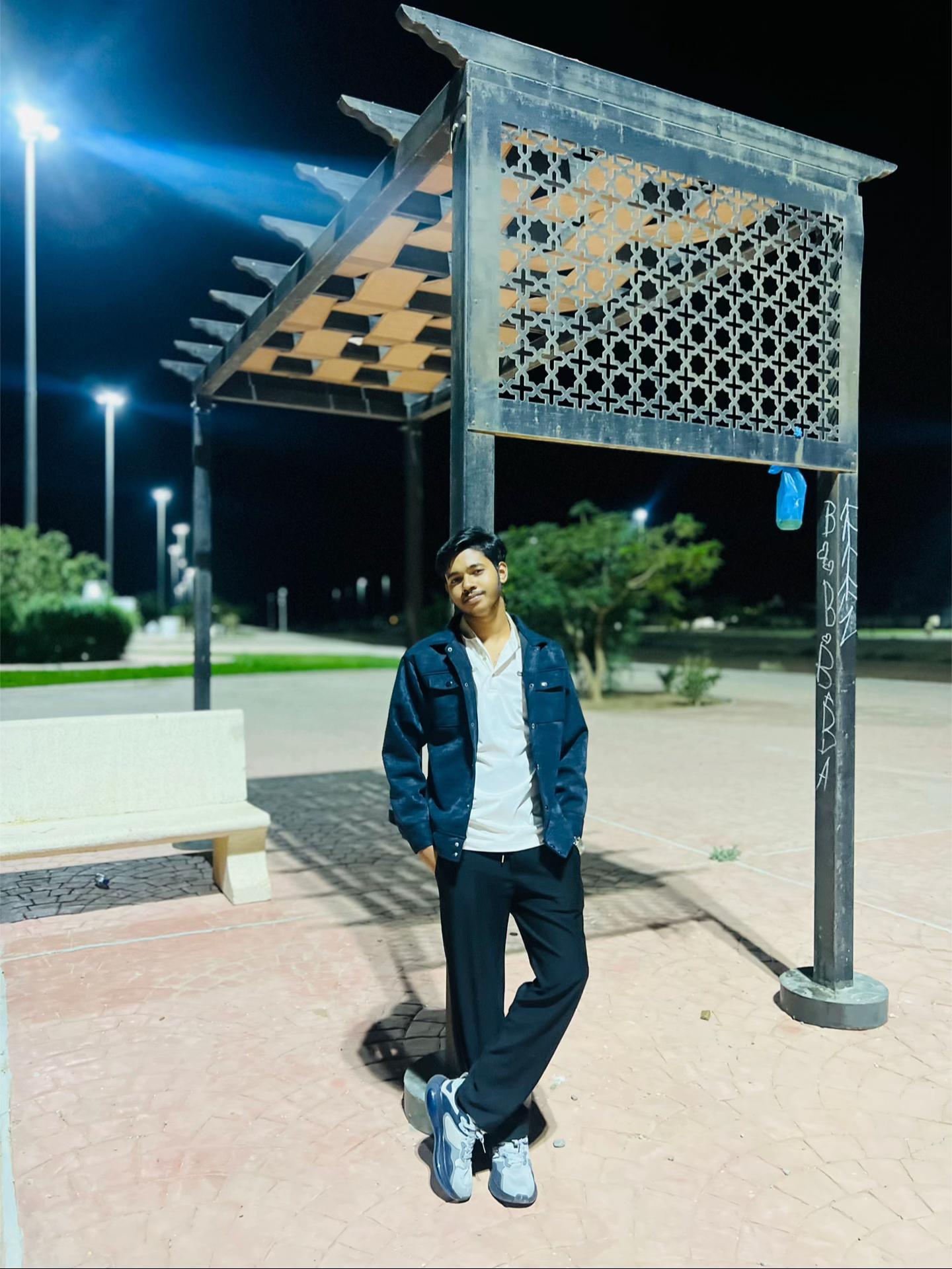 @𝒮𝒪𝒰𝑅𝒜𝒱 ⚡