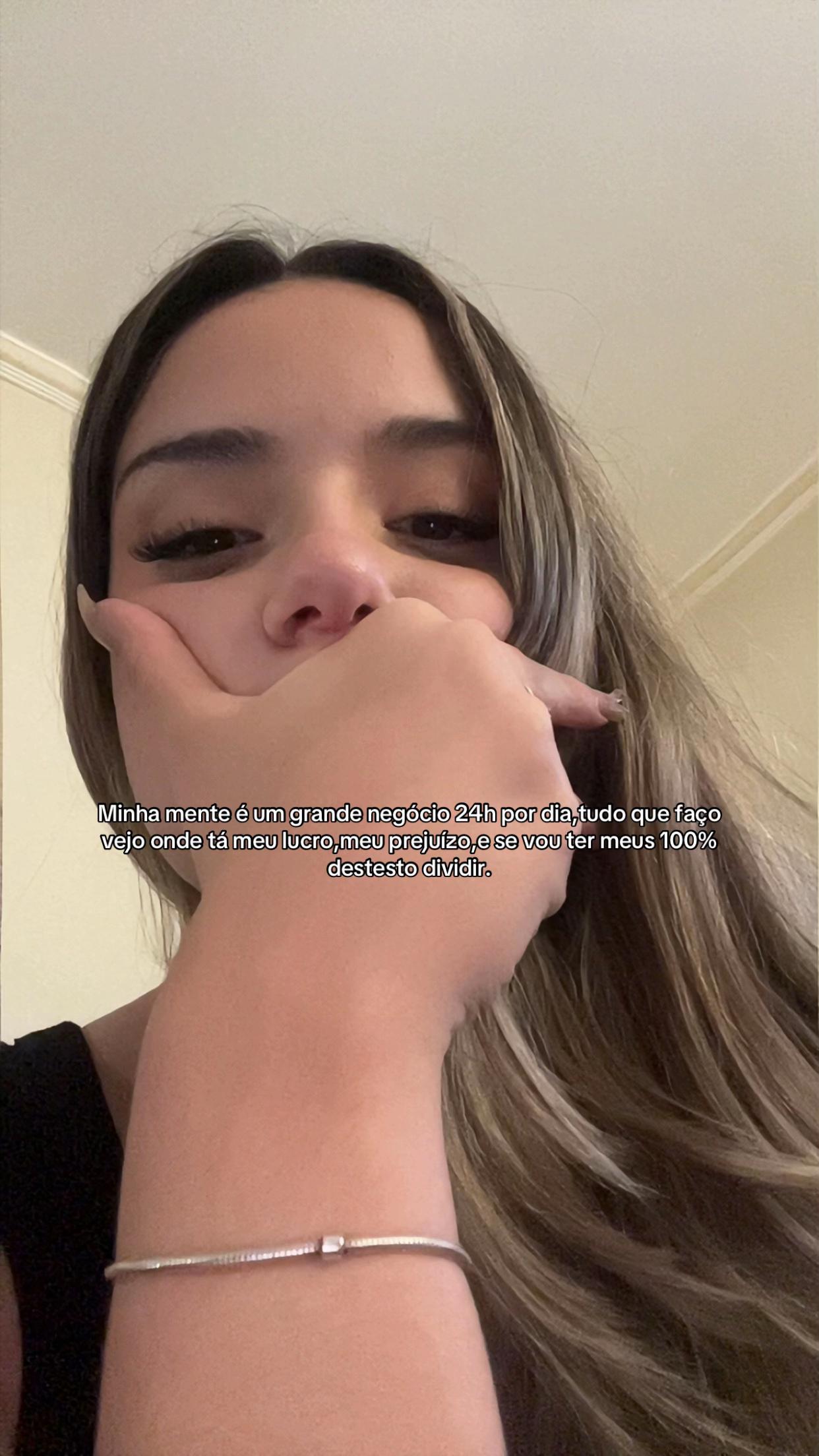 @Anaju