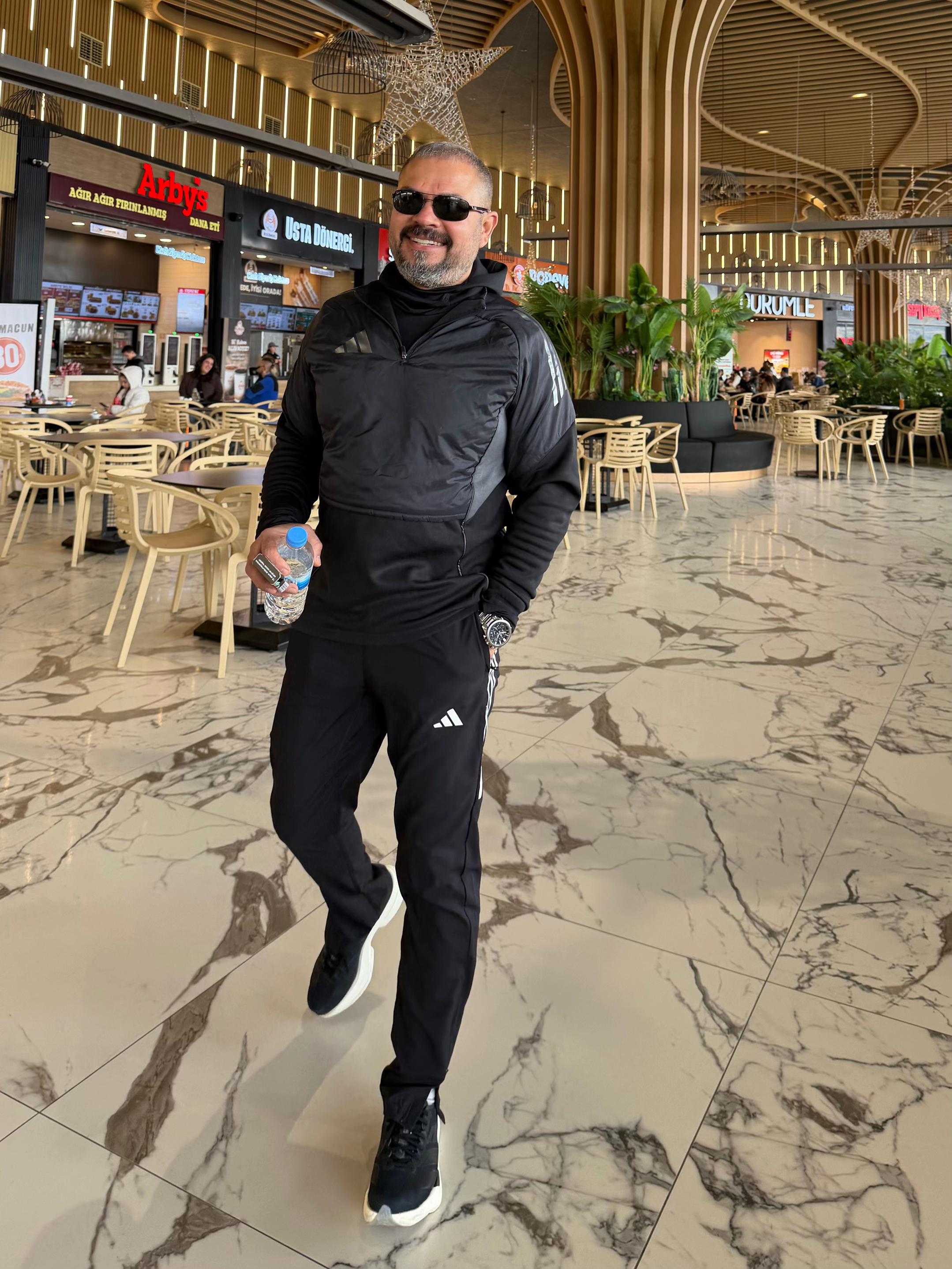 @Barış Kayhan