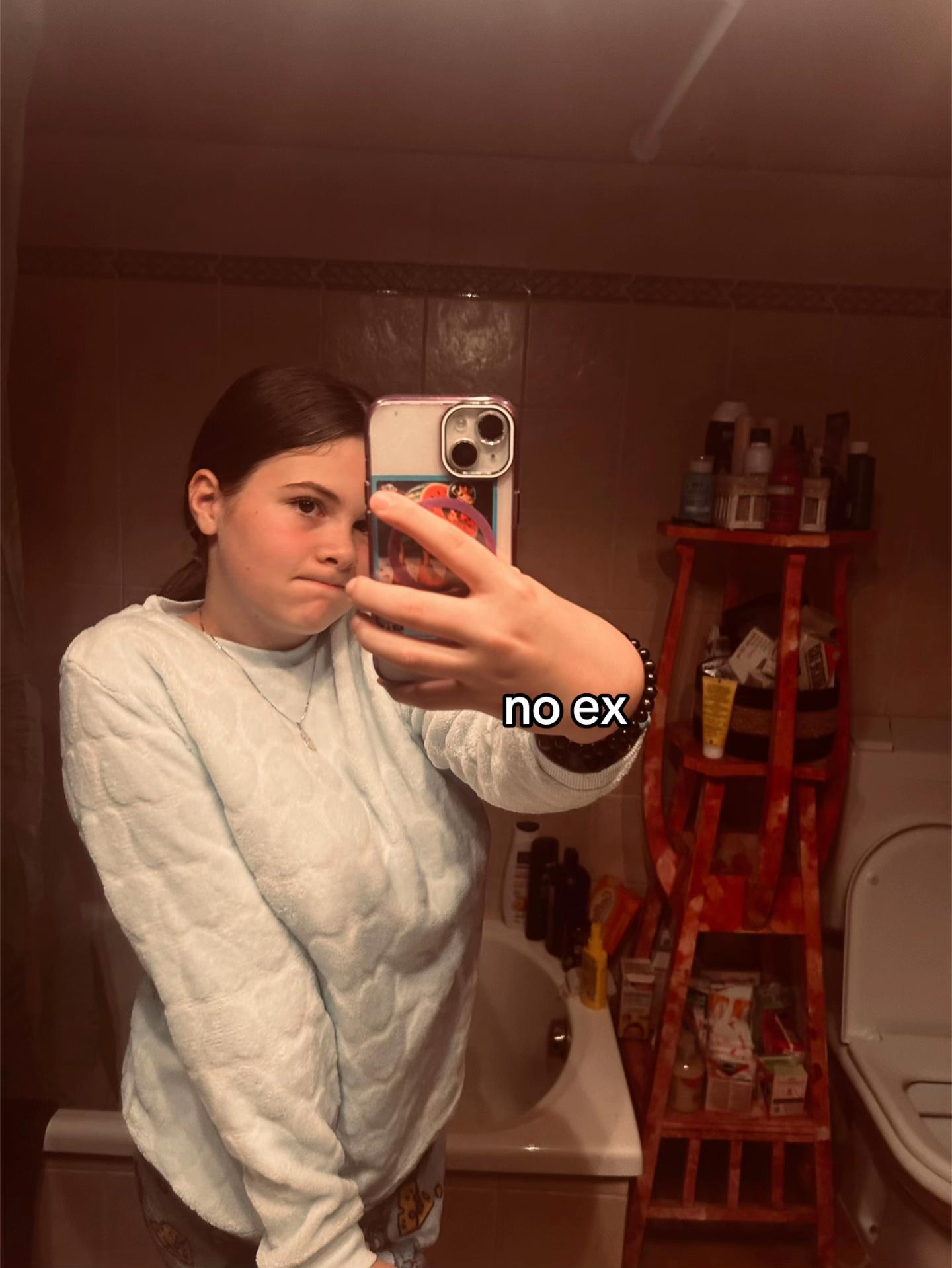 @SOFIA💫
