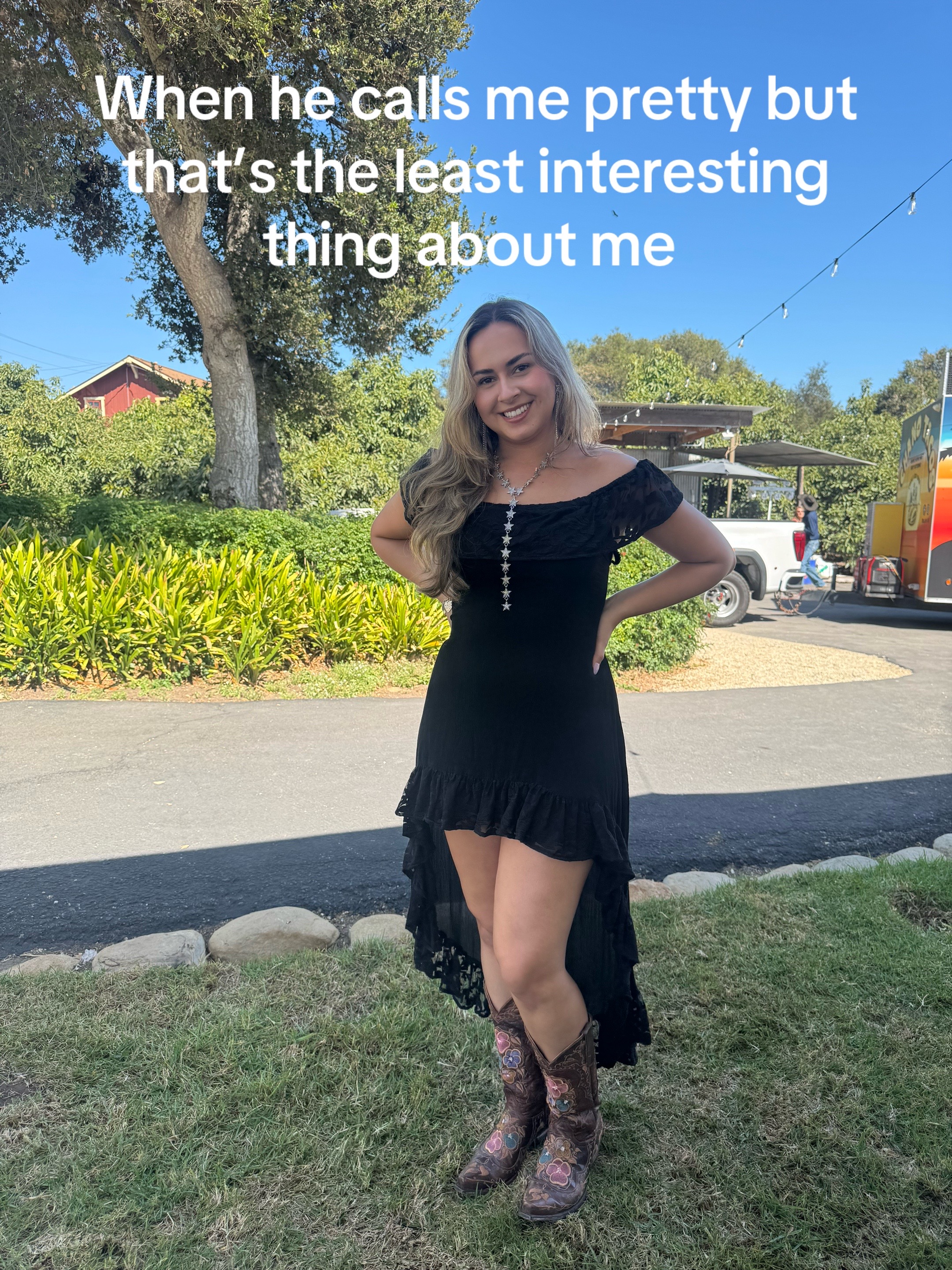 @Claireyoncé 🐝