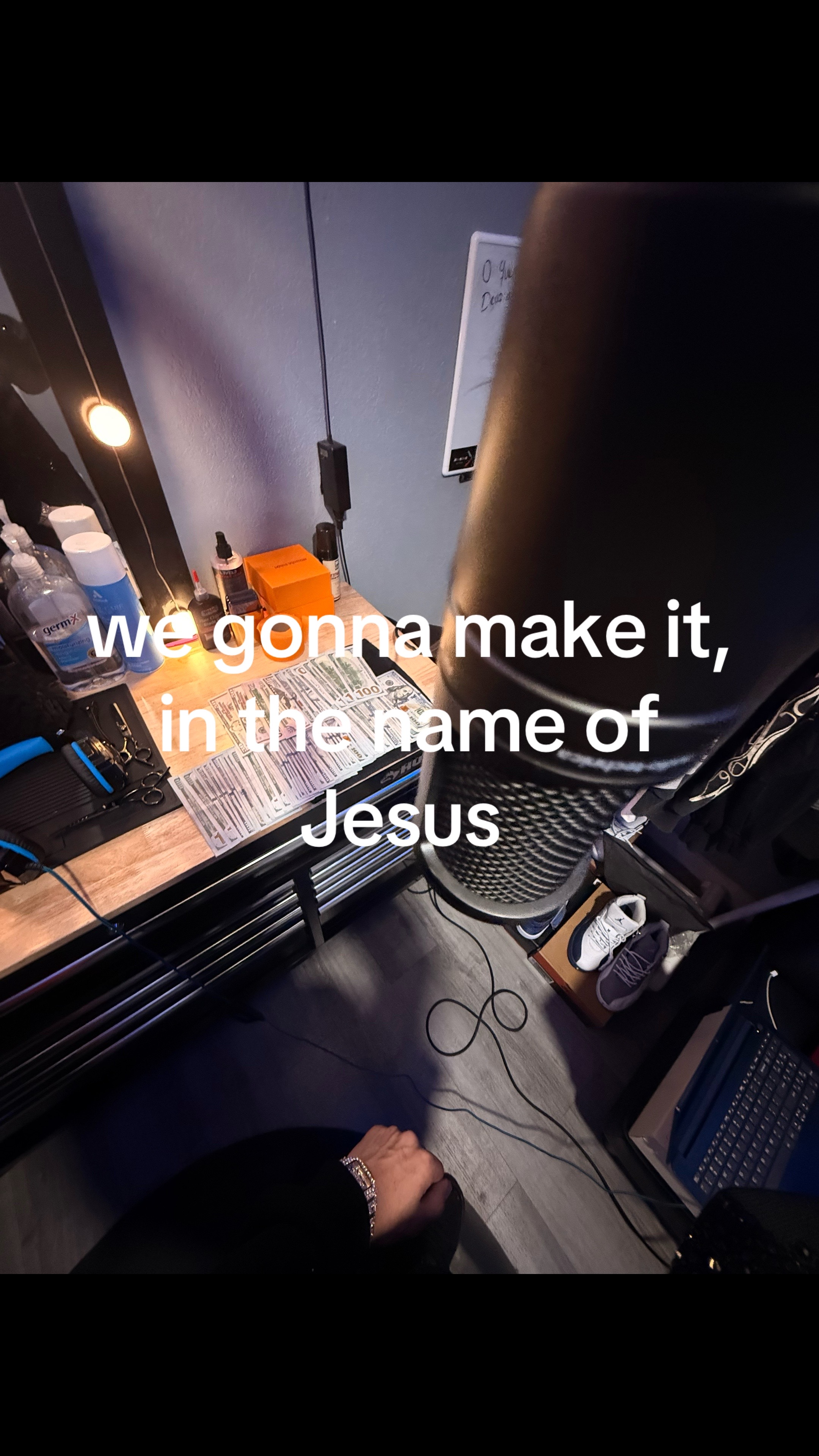 @████████
