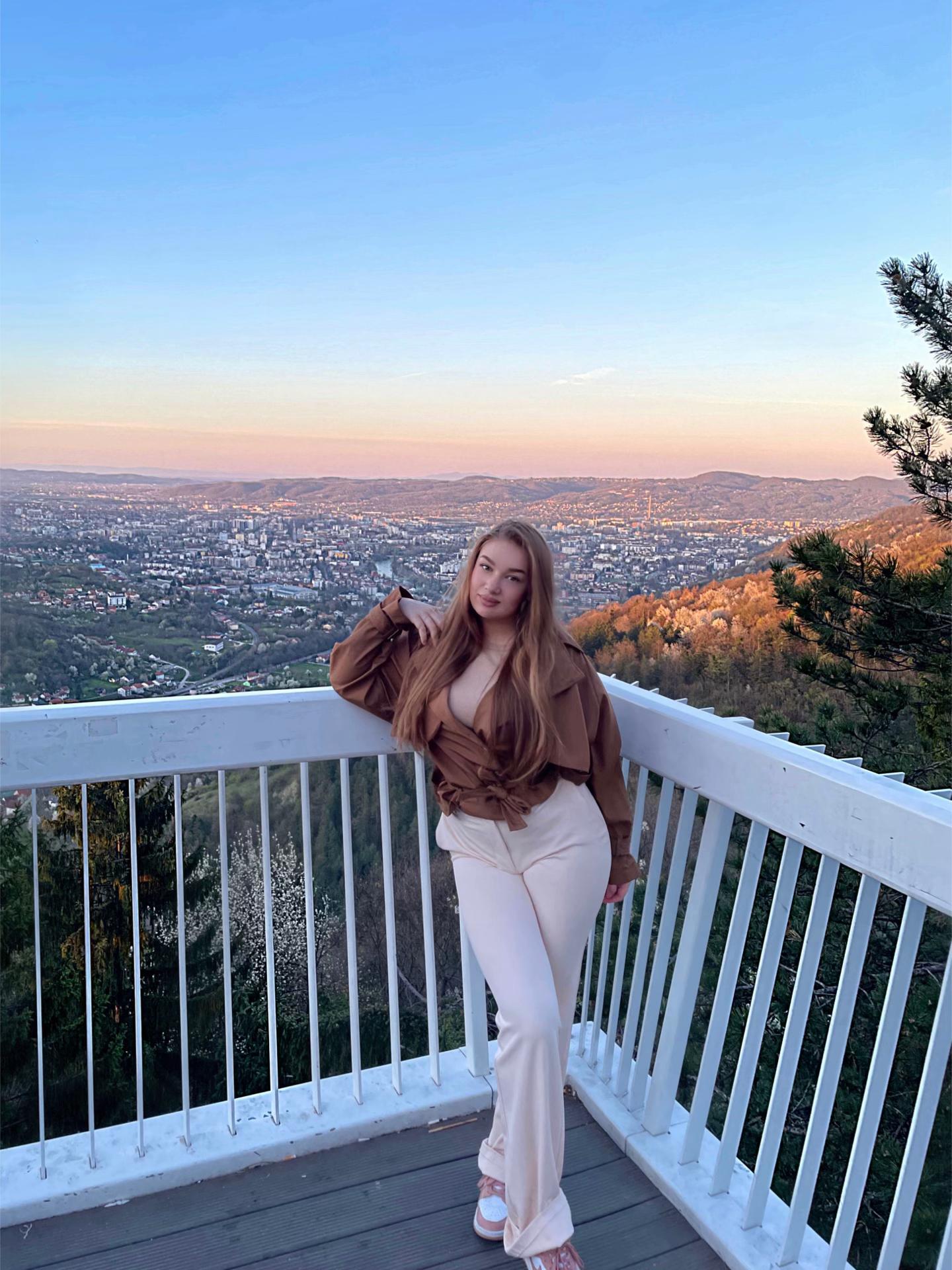@Vanja🎀