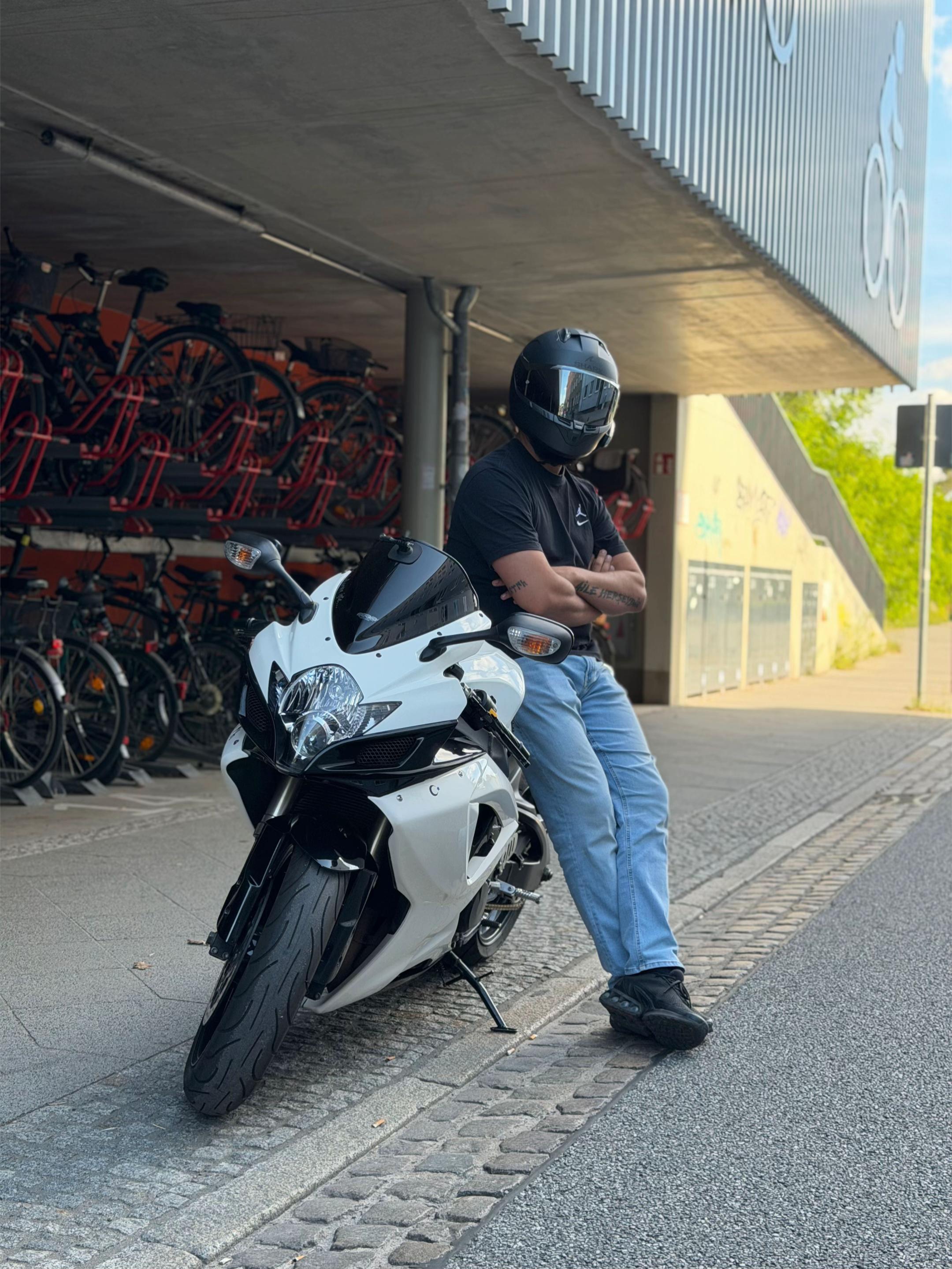 @pusat.gsxr