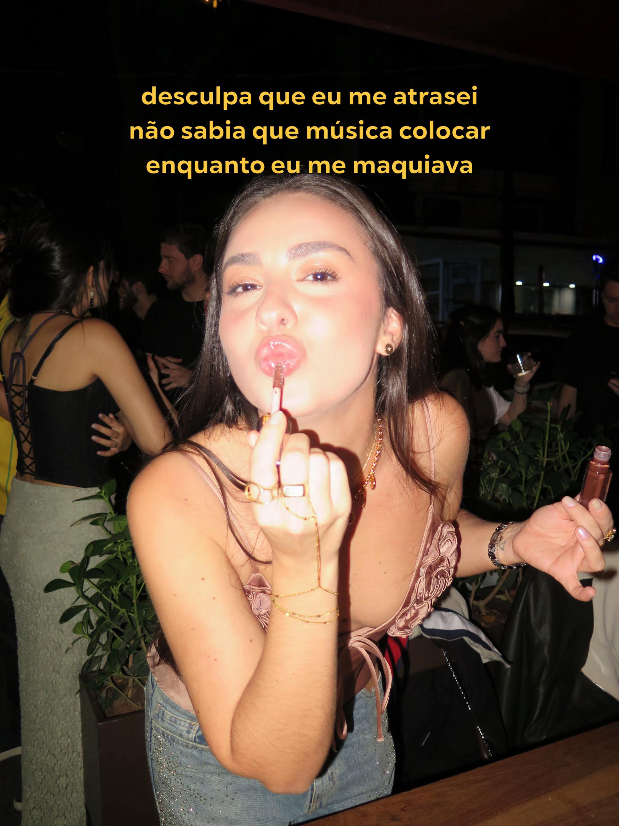 @Ana Chatziefstratiou