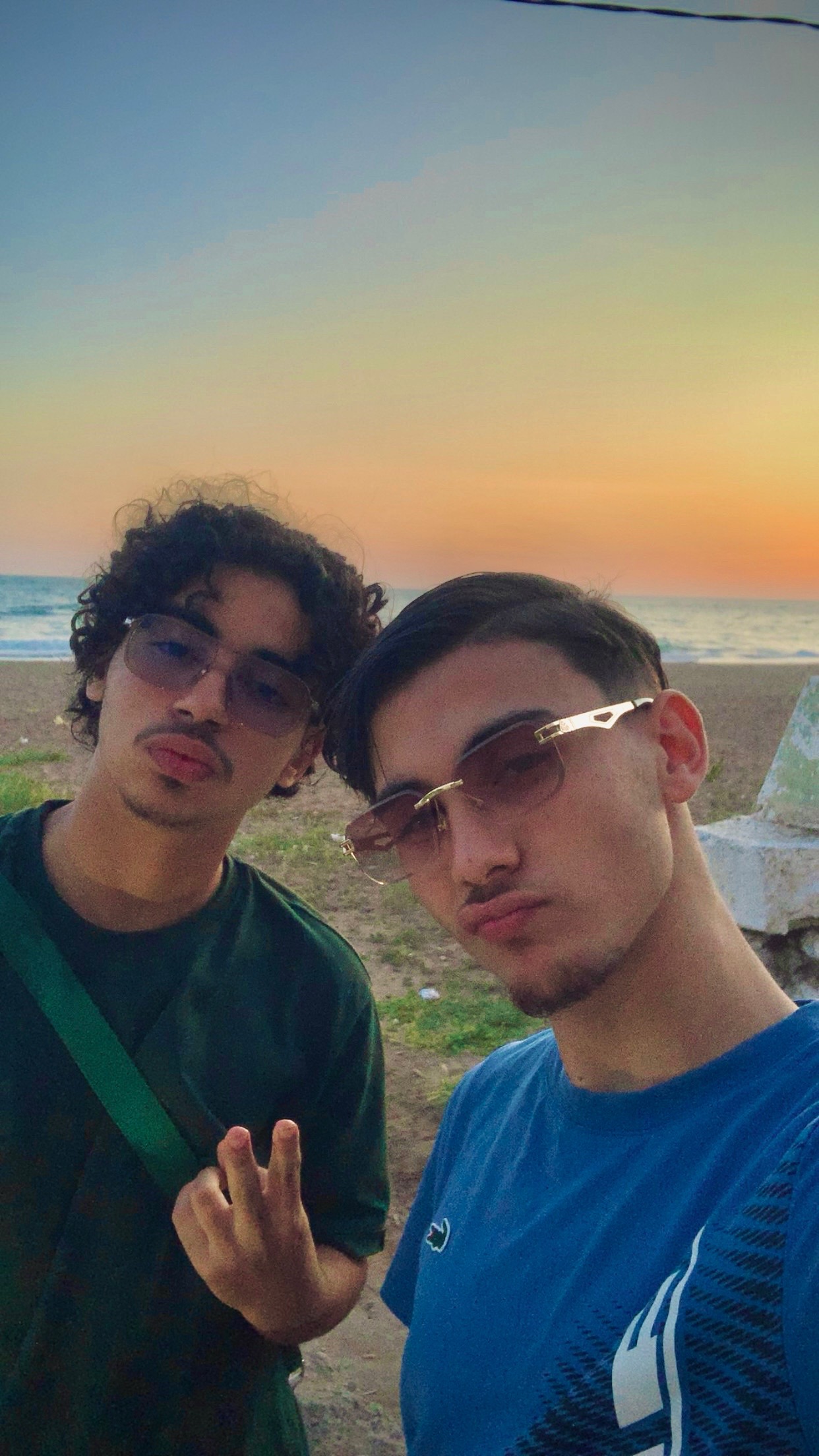 @Senhadjii