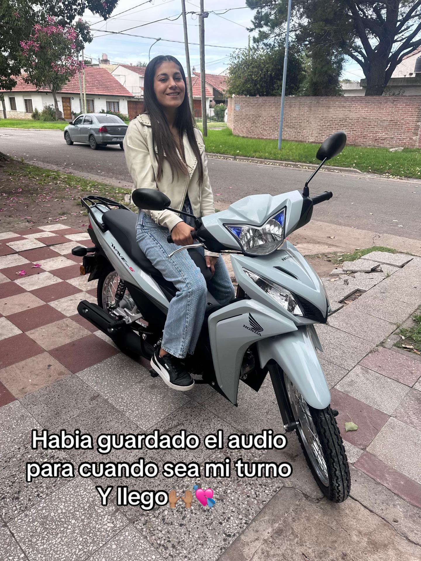 @𝑳𝒖𝒄𝒊𝒂 𝑴𝒂𝒄𝒂𝒓𝒆𝒏𝒂😘