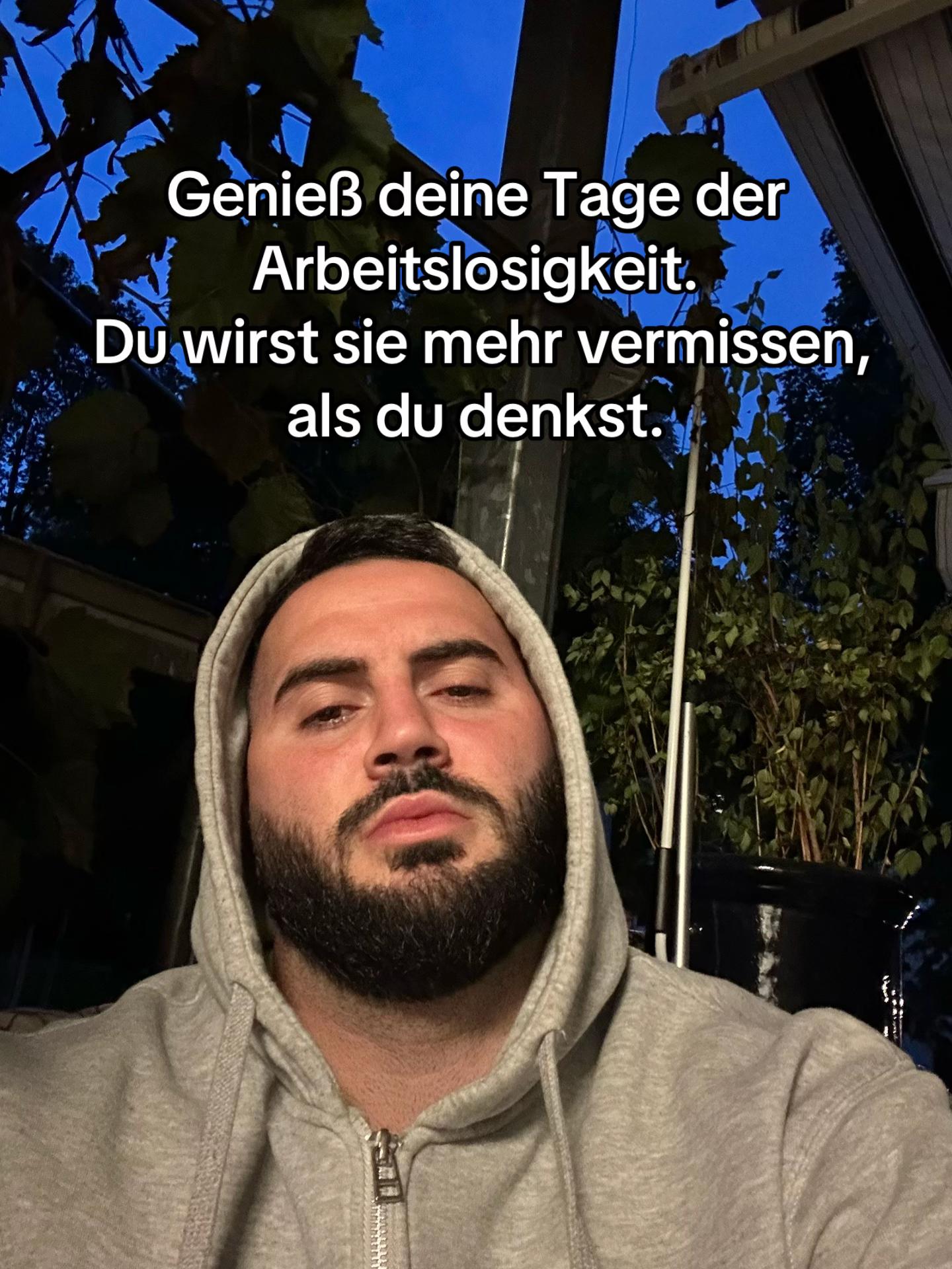 @Deralbanervonnebenan