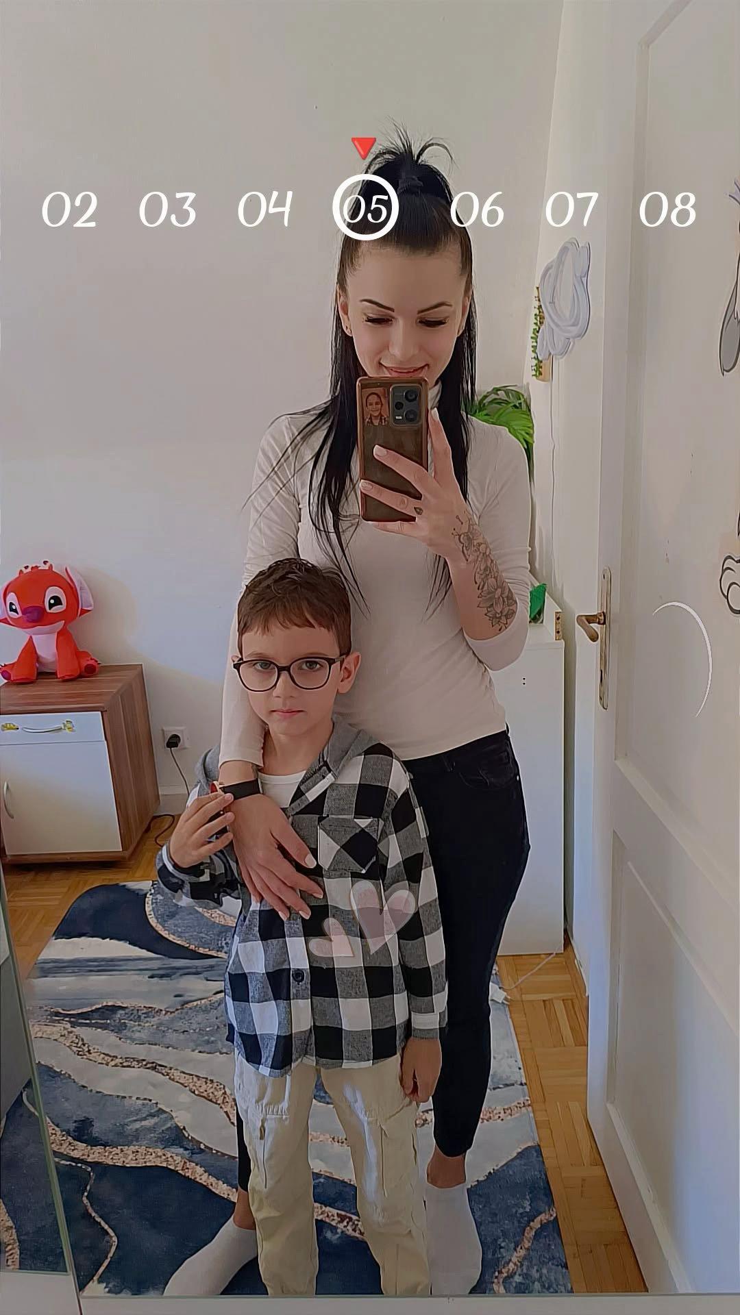 @yasmyna