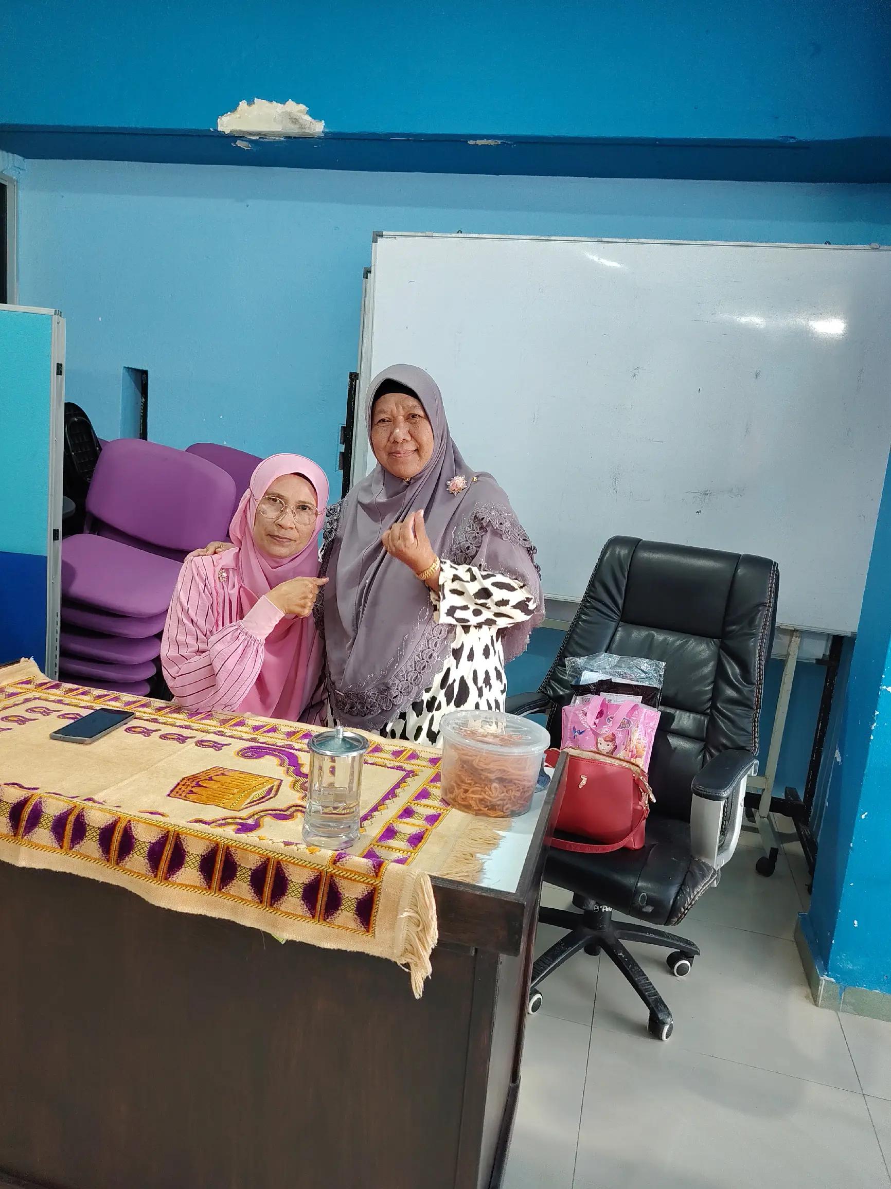@Fatimahyusof64