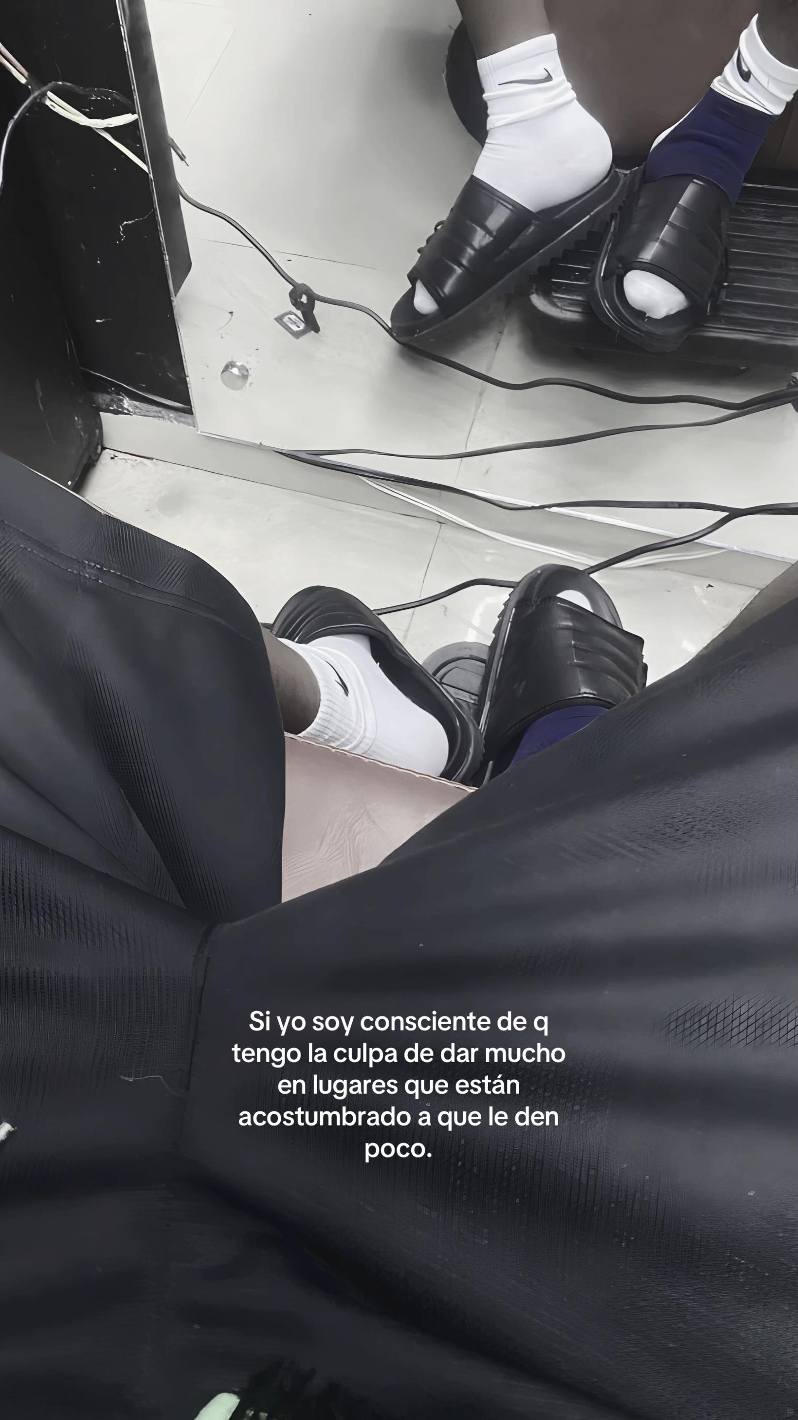 @ヰ
