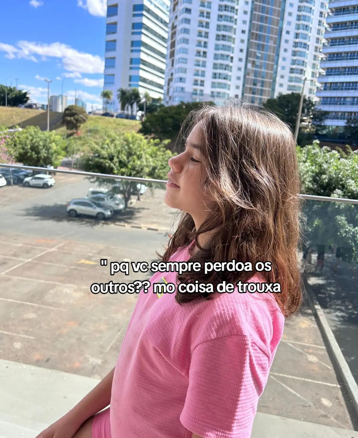 @𓆩𝒉𝒆𝒍𝒐𓆪