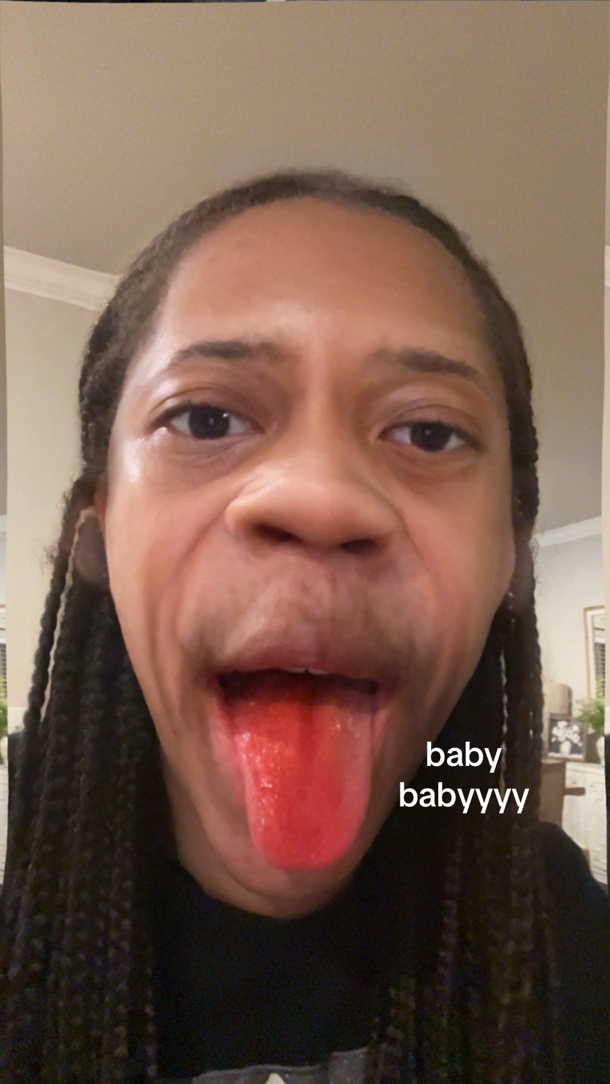 @luvvsweetieꨄ