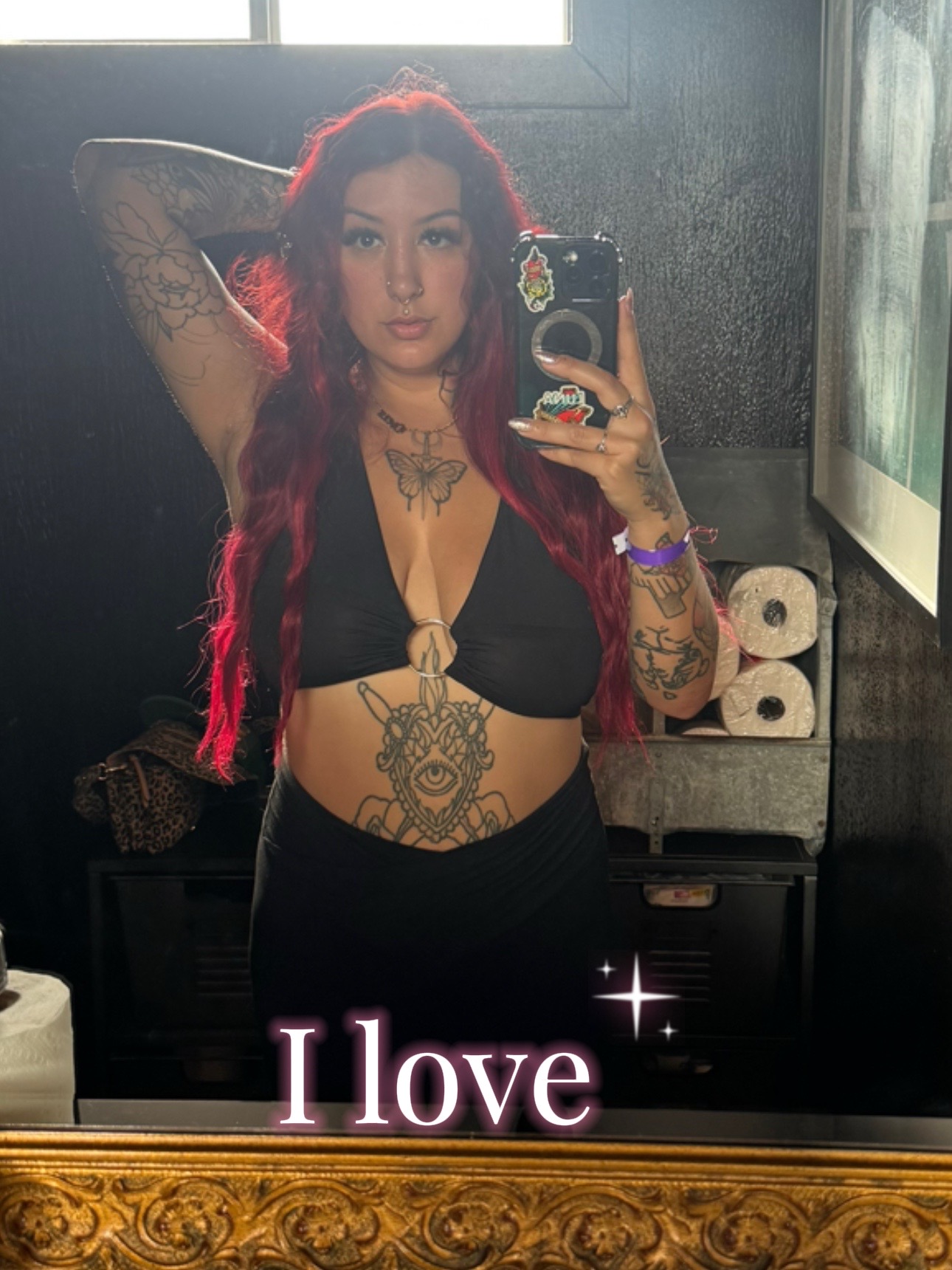 @𝕮𝖍𝖊𝖑𝖆