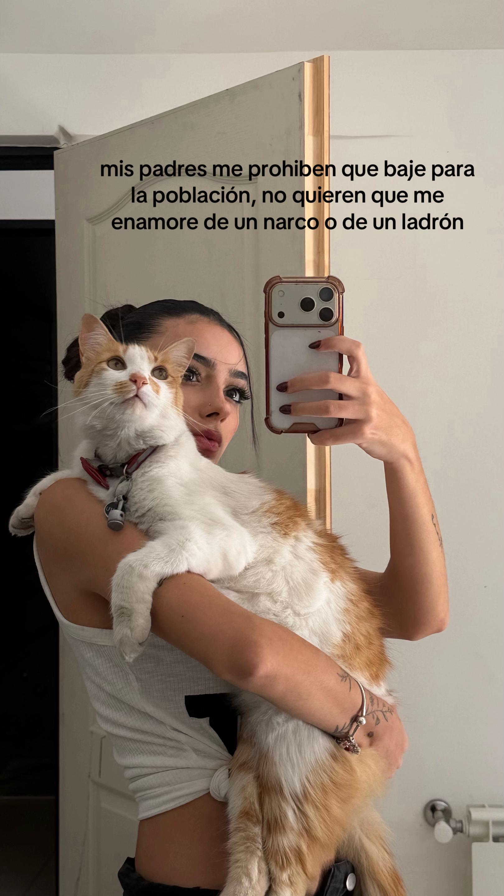 @hanni