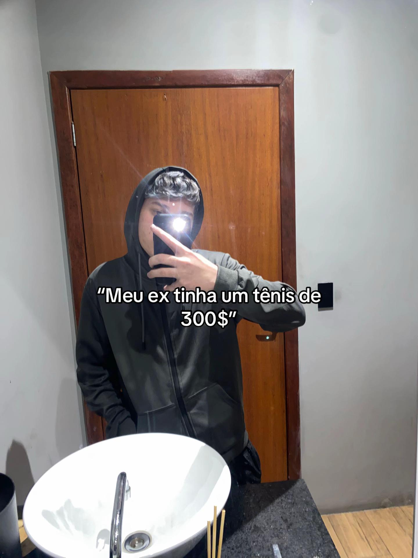 @rezini