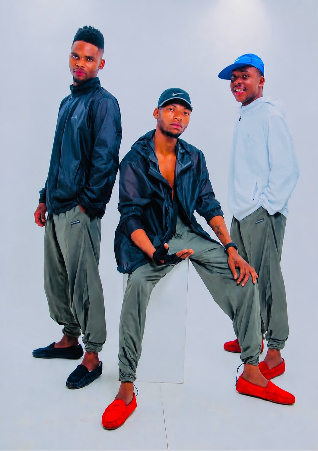 @Leblesser via LnB705