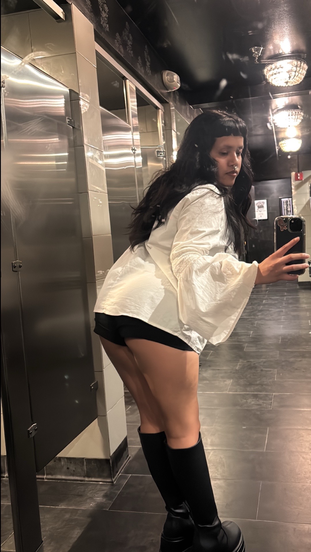 @𝔳