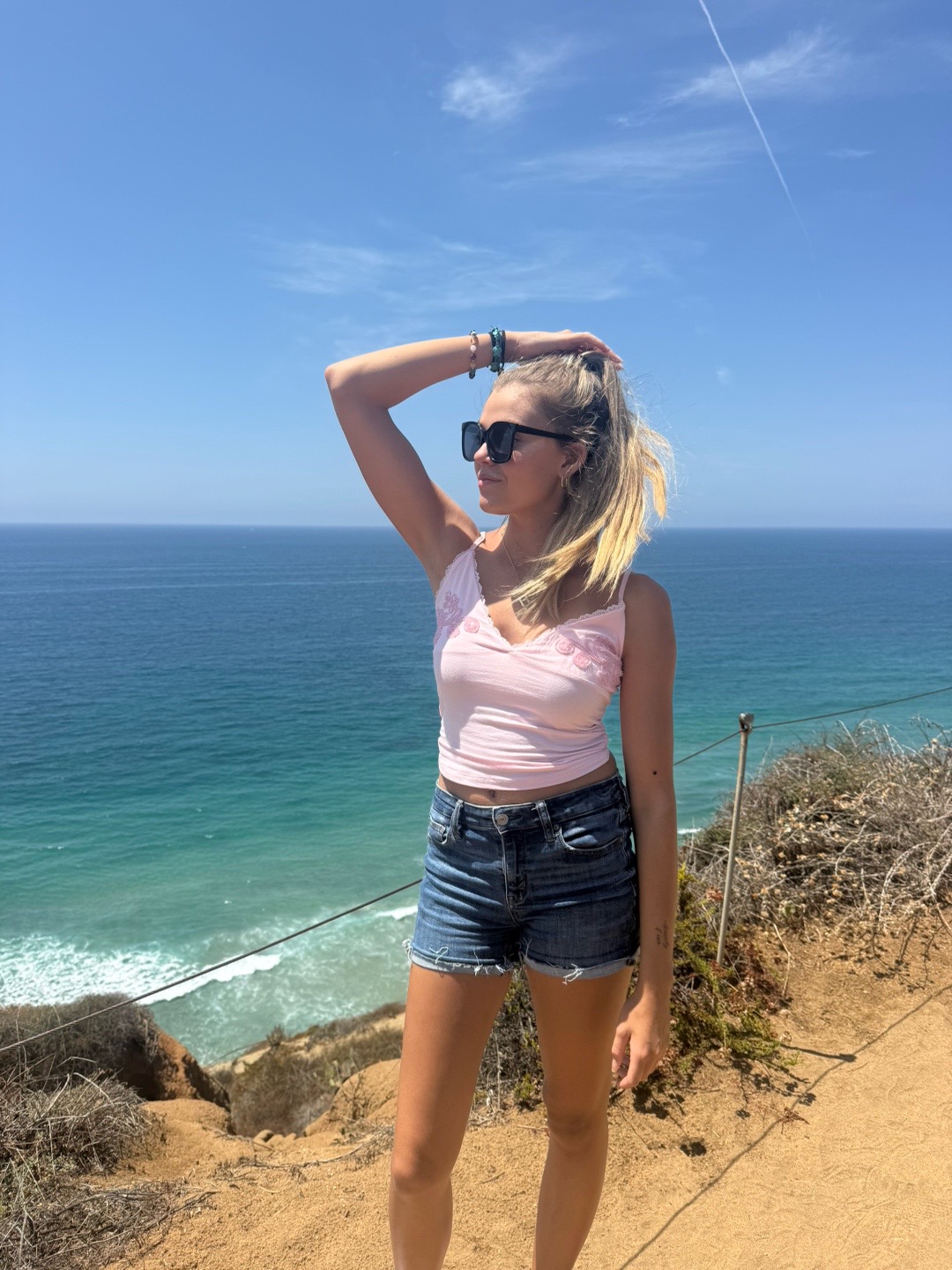 @Haley Hodgson 🕶️🤙