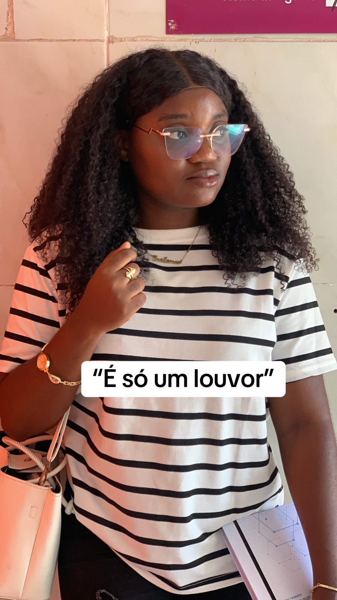 @Leonor