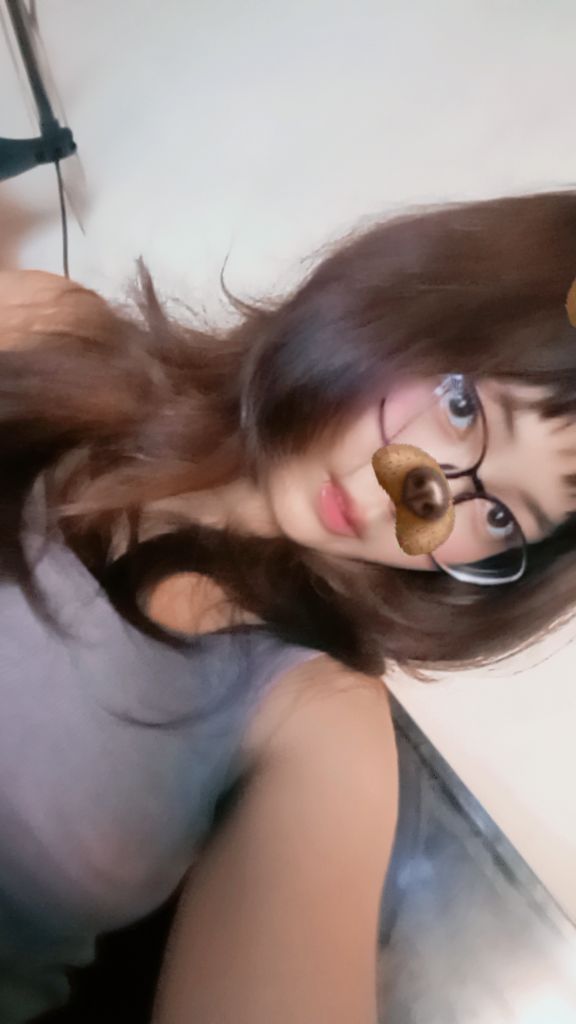 @Queensy Alena Zahira