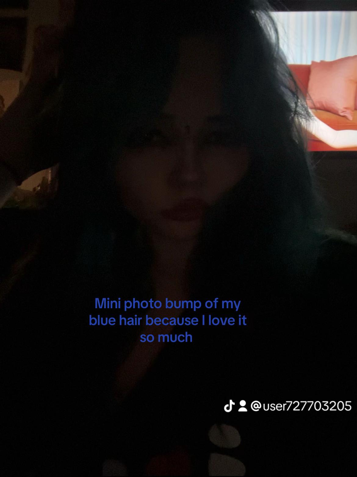 @ELL!!👽🦇