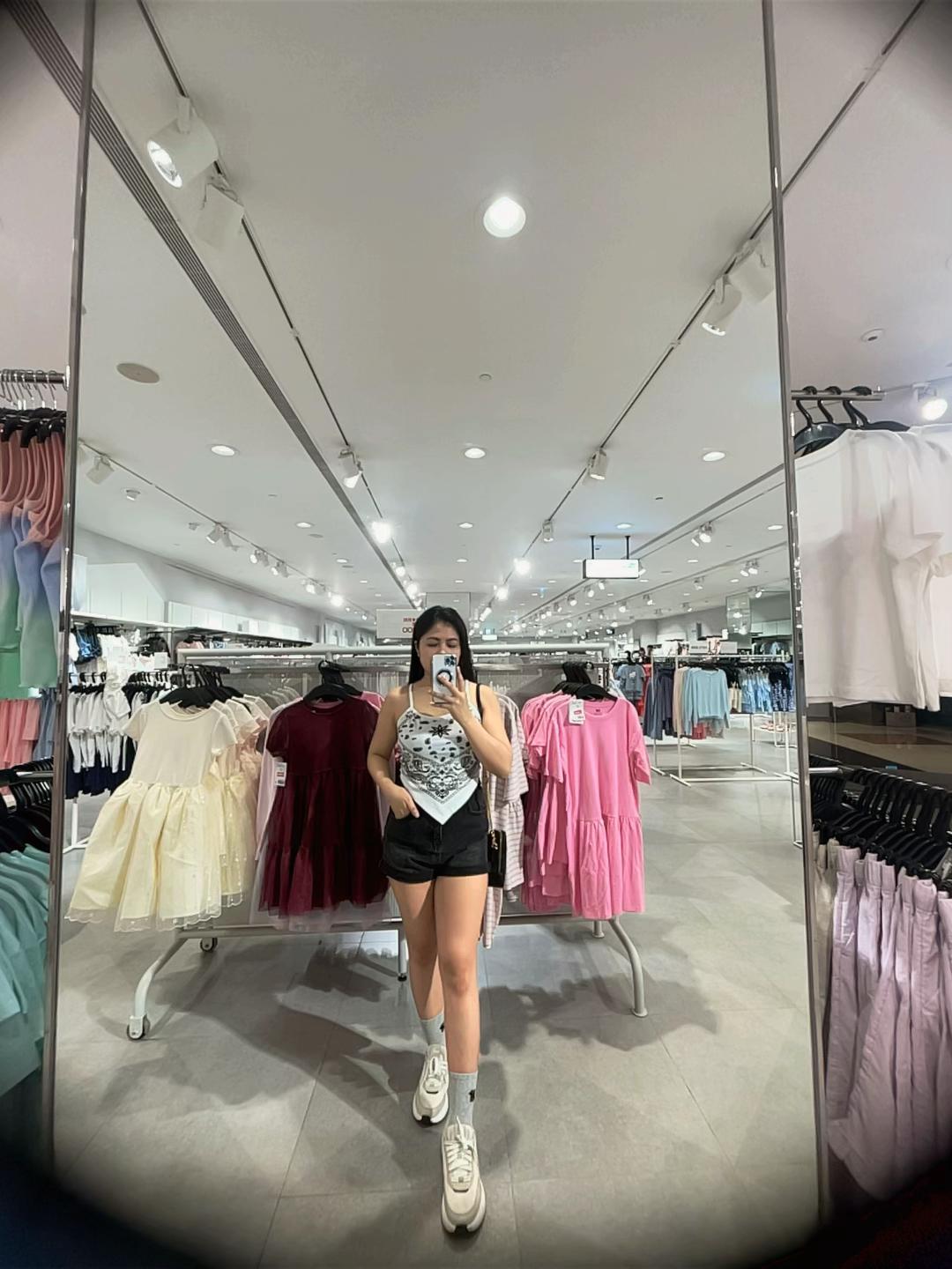 @莉娜