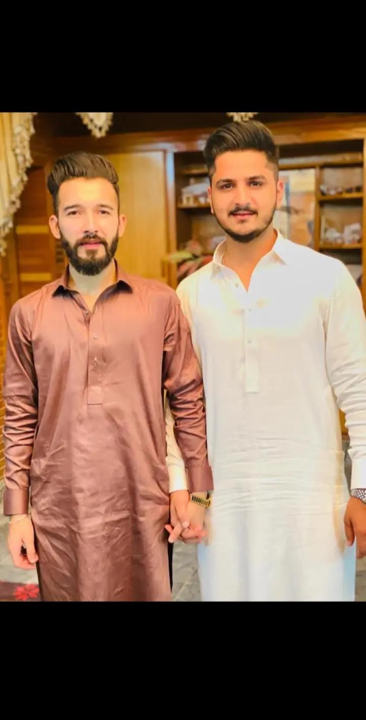 @Mr ZAibi Satti