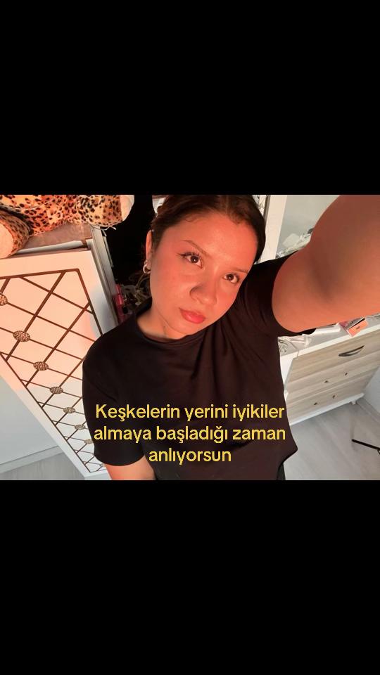 @𝗠𝗶𝗿𝗮☆