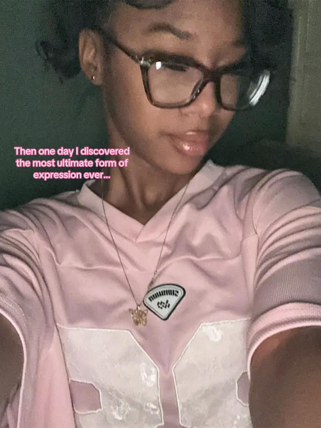 @𝐒𝐭𝐞𝐥𝐥𝐚𝐫𝐆𝐢𝐫𝐥𑣲⋆🎀