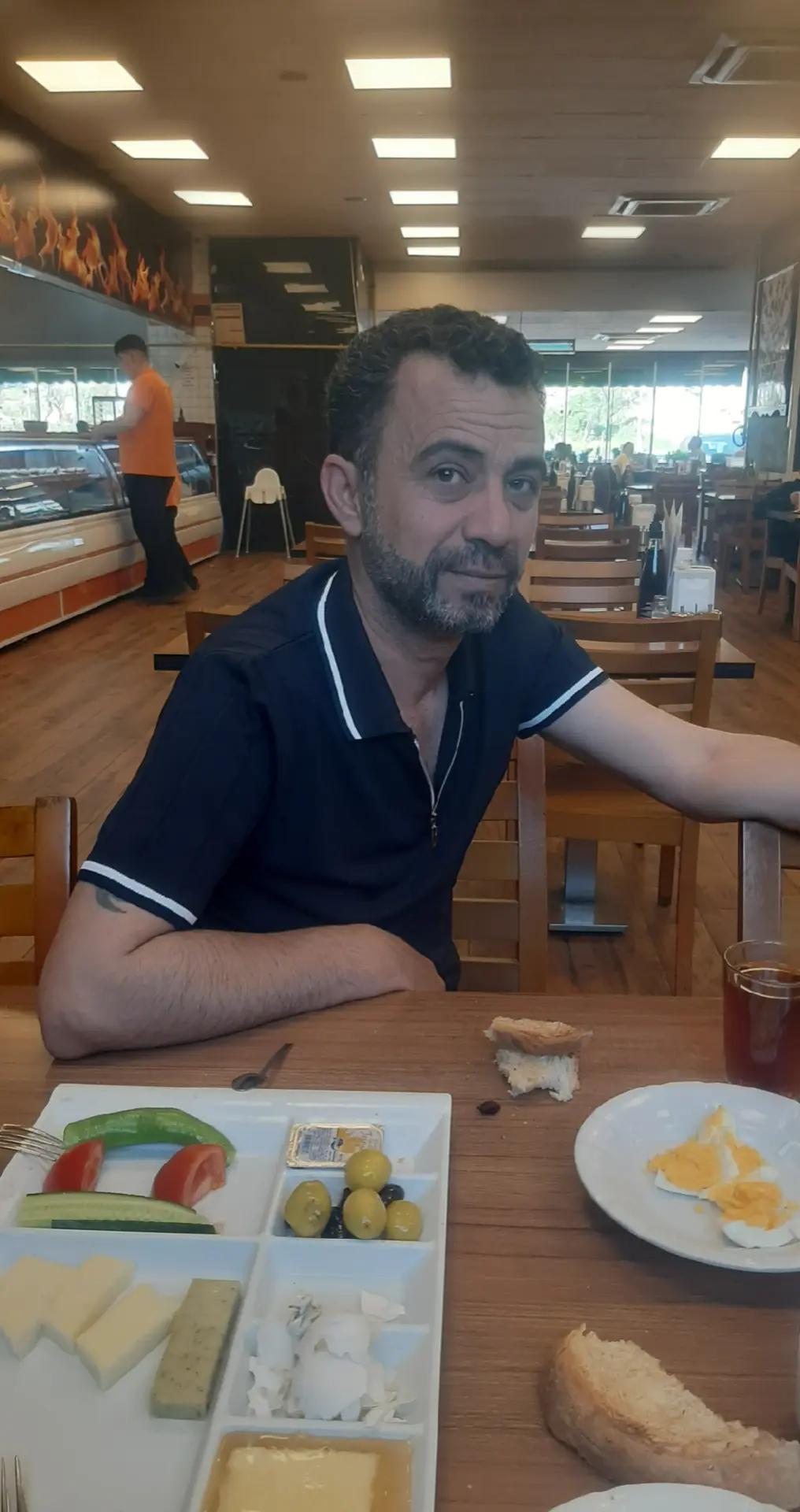 @Berzan Usta 21 77