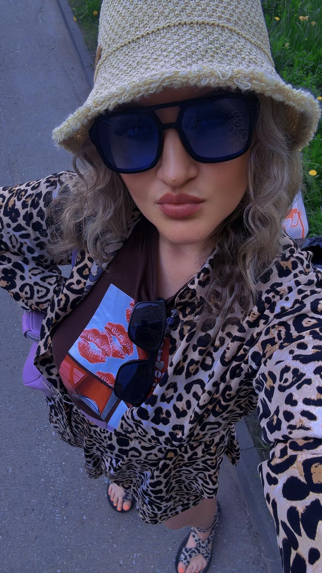 @KrisPopova