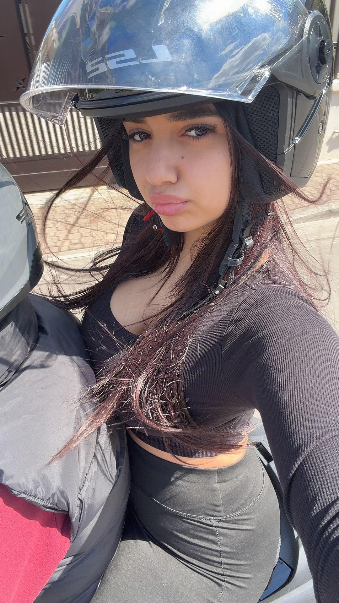 @user45129175__