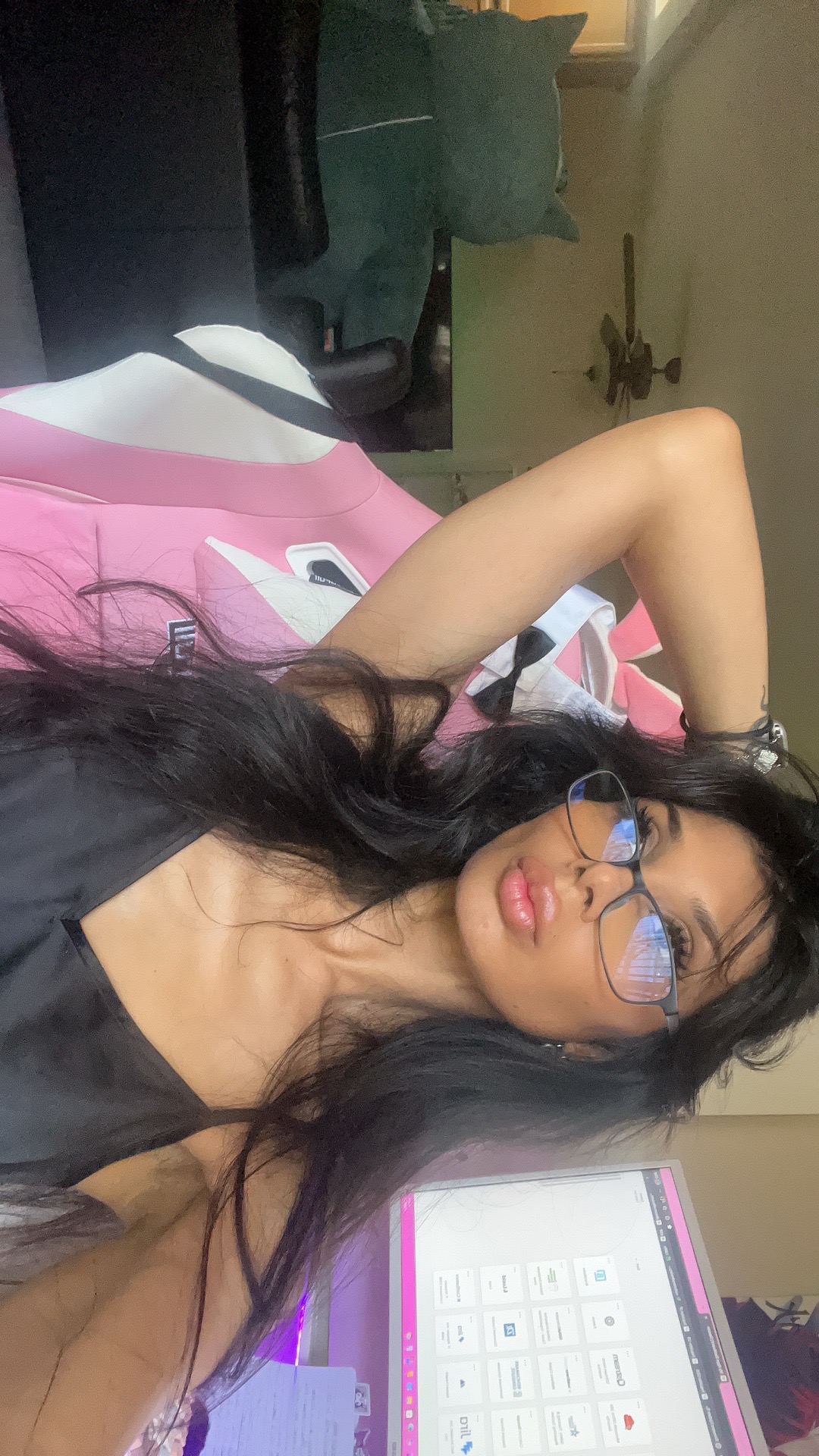 @🧛🏻&zwj;♀️SEHER🖤