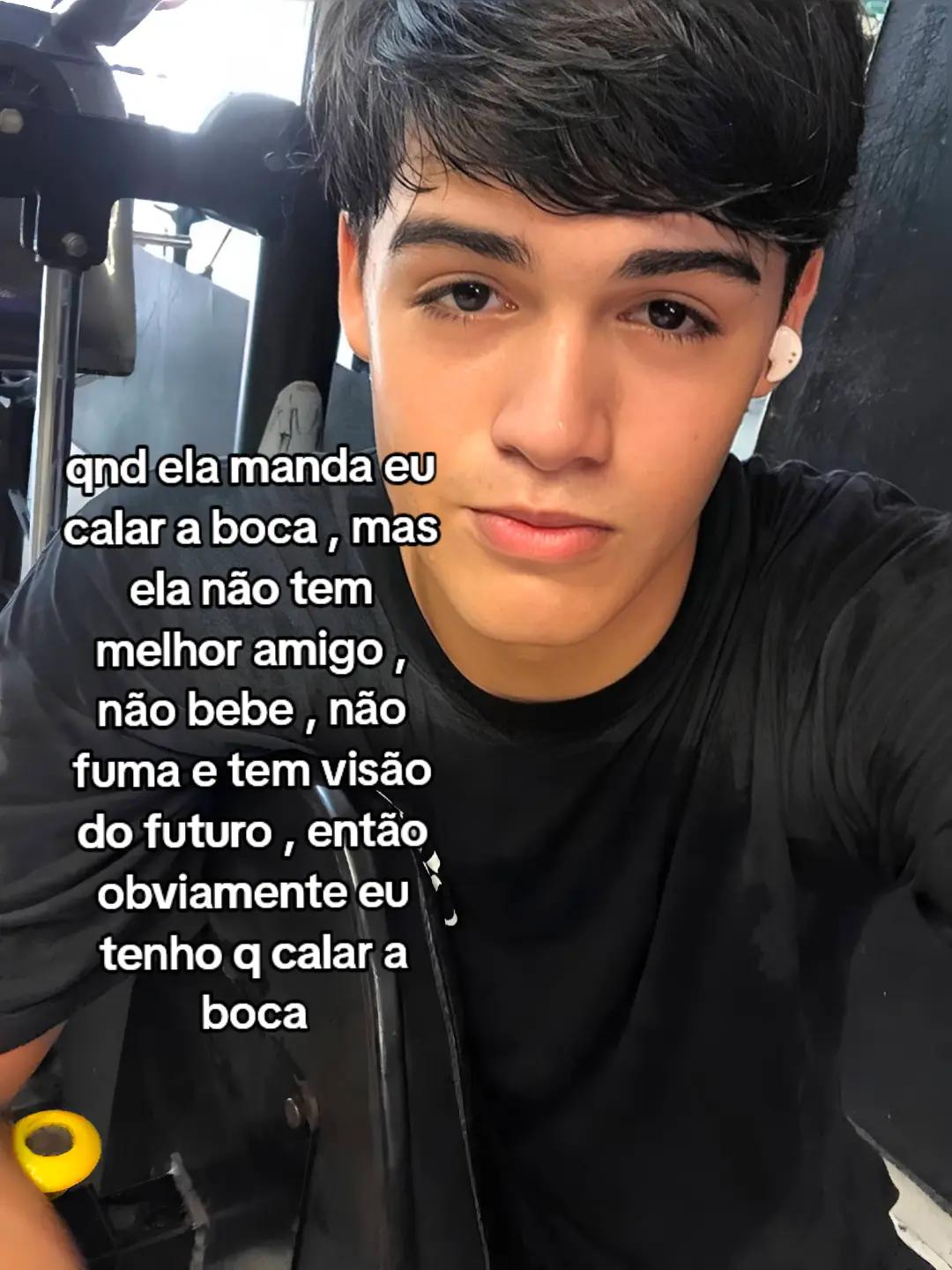 @Kaká tímido