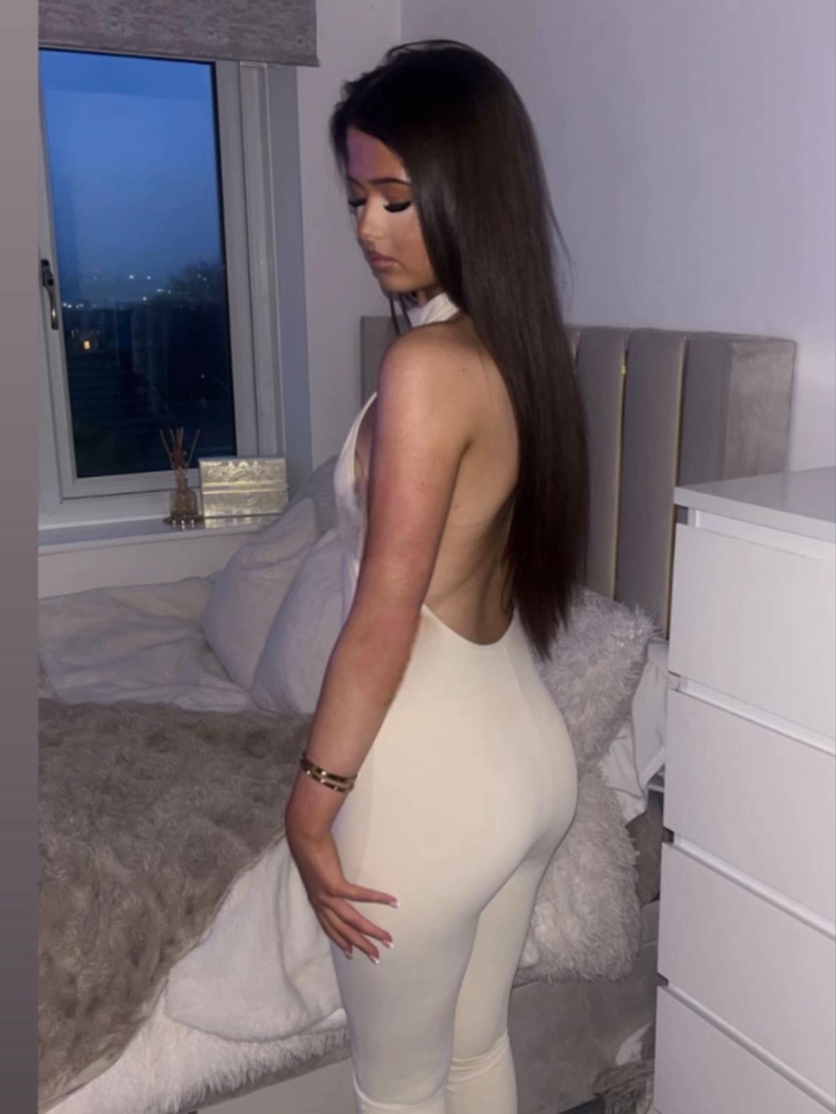 @𝐹𝒶𝓇𝓇𝒶𝒽🐆👜