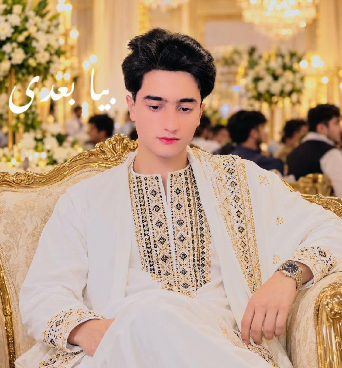 @𝑺𝒉𝒂𝒉𝒛𝒂𝒅𝒉 𝑨𝒉𝒎𝒂𝒅𝒊˚