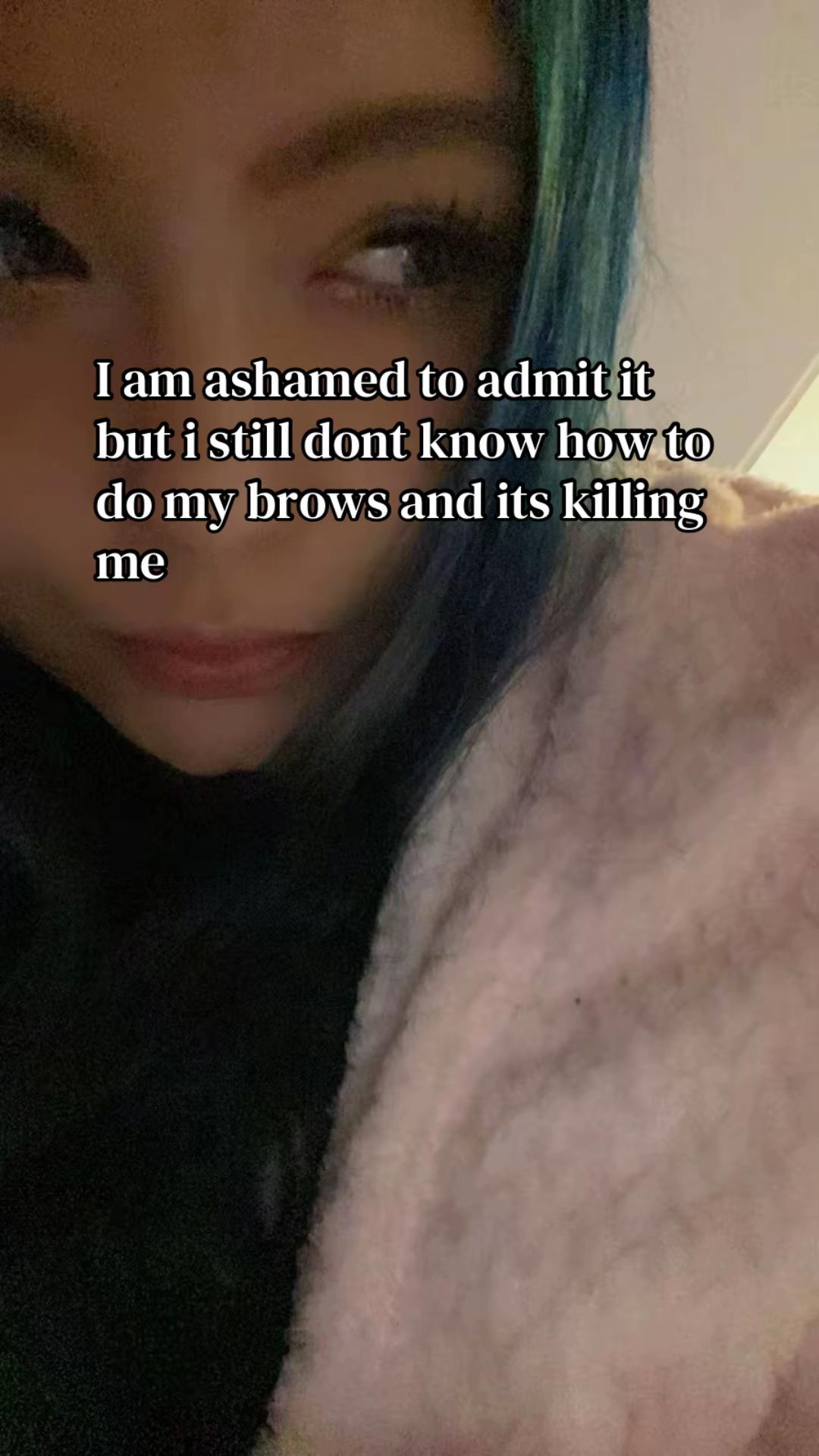 @🧍🏼♀️