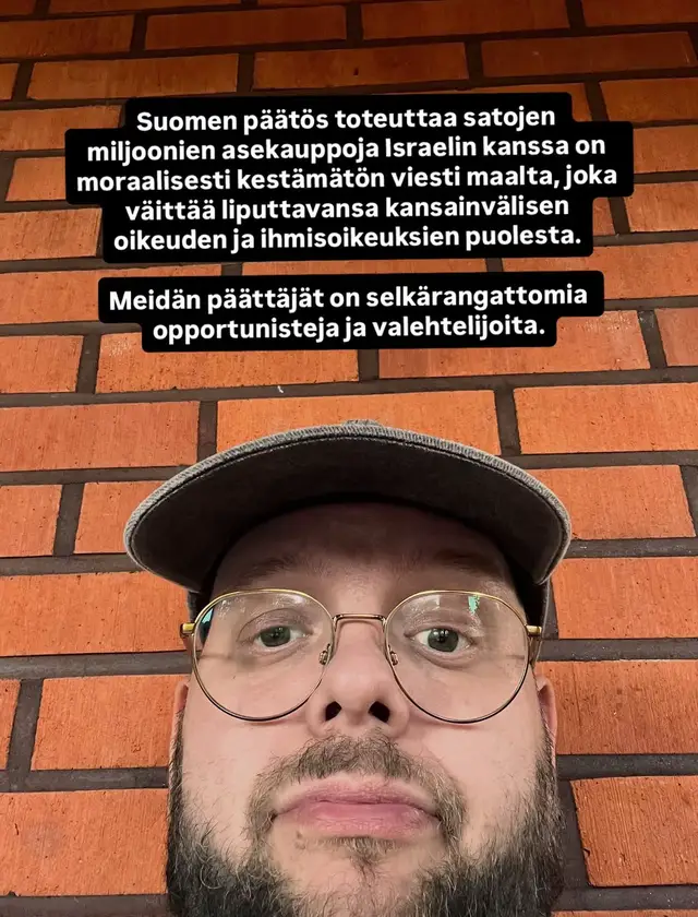 @Eetee