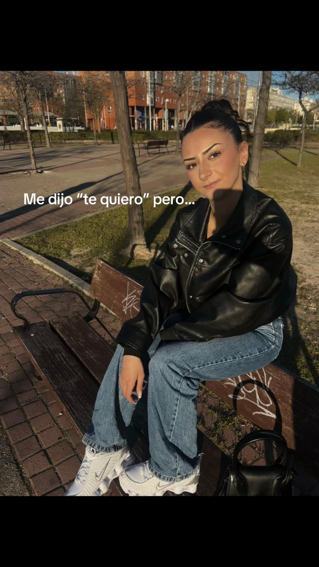 @🪬