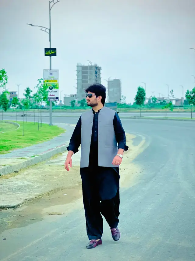 @『мR』SHAH SAAB