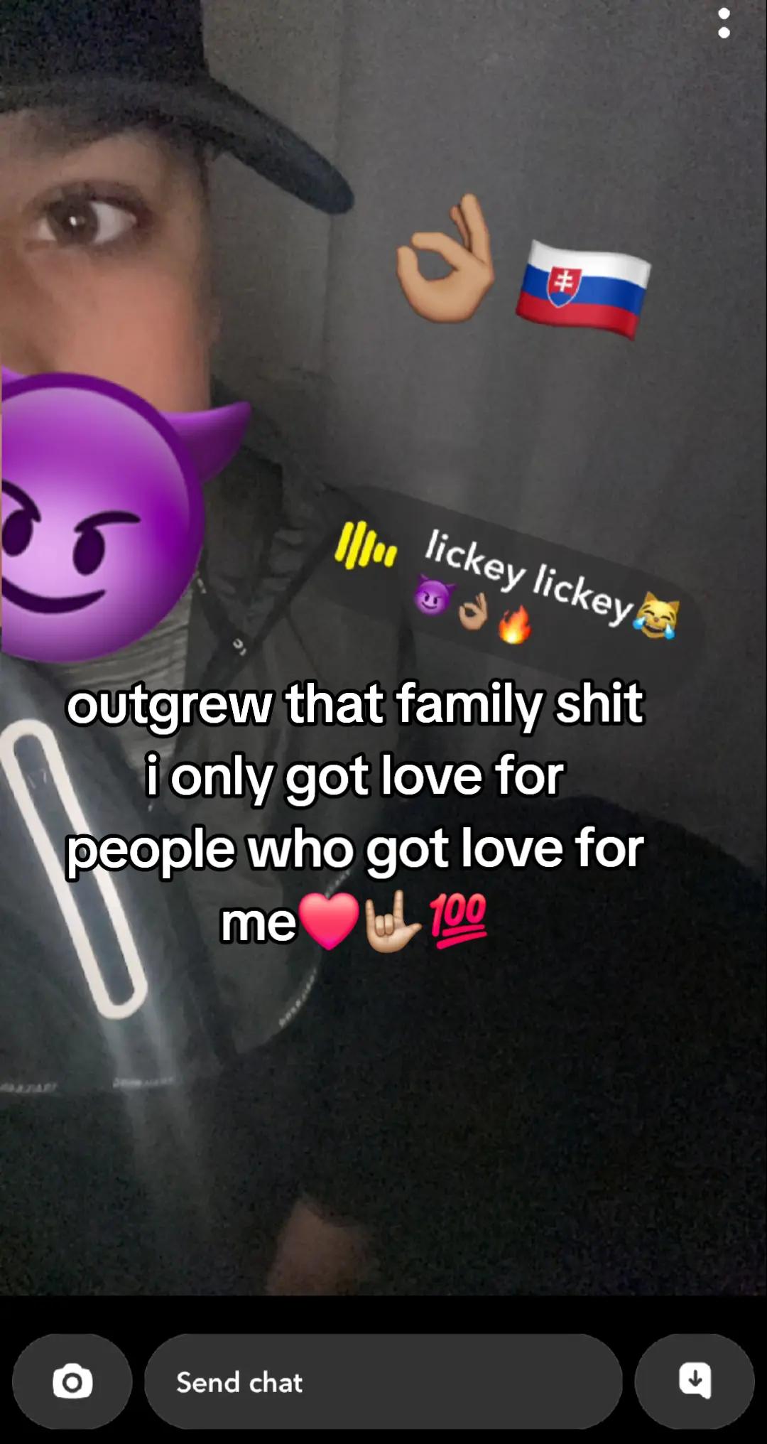 @R🍦💤💤🗽_RŌ〽️AN