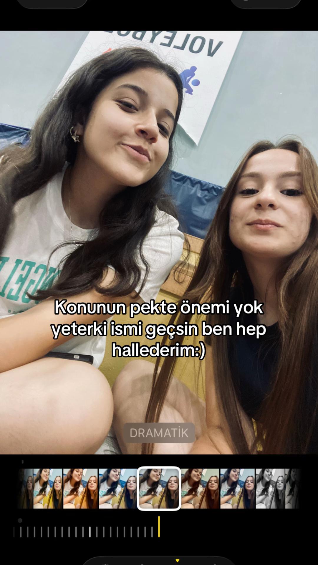 @gunditwinss😝😜😋