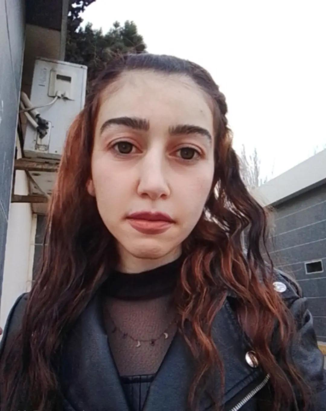 @QuLiyeva_1994