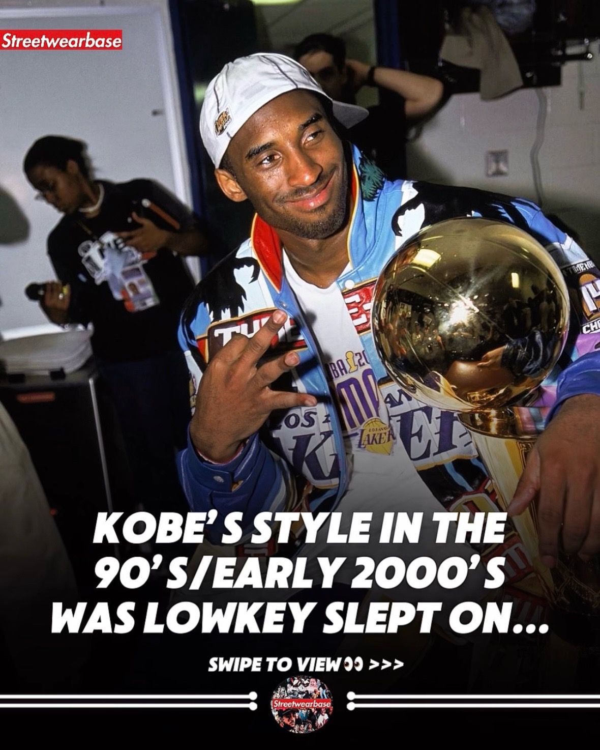@STREETWEARBASE™