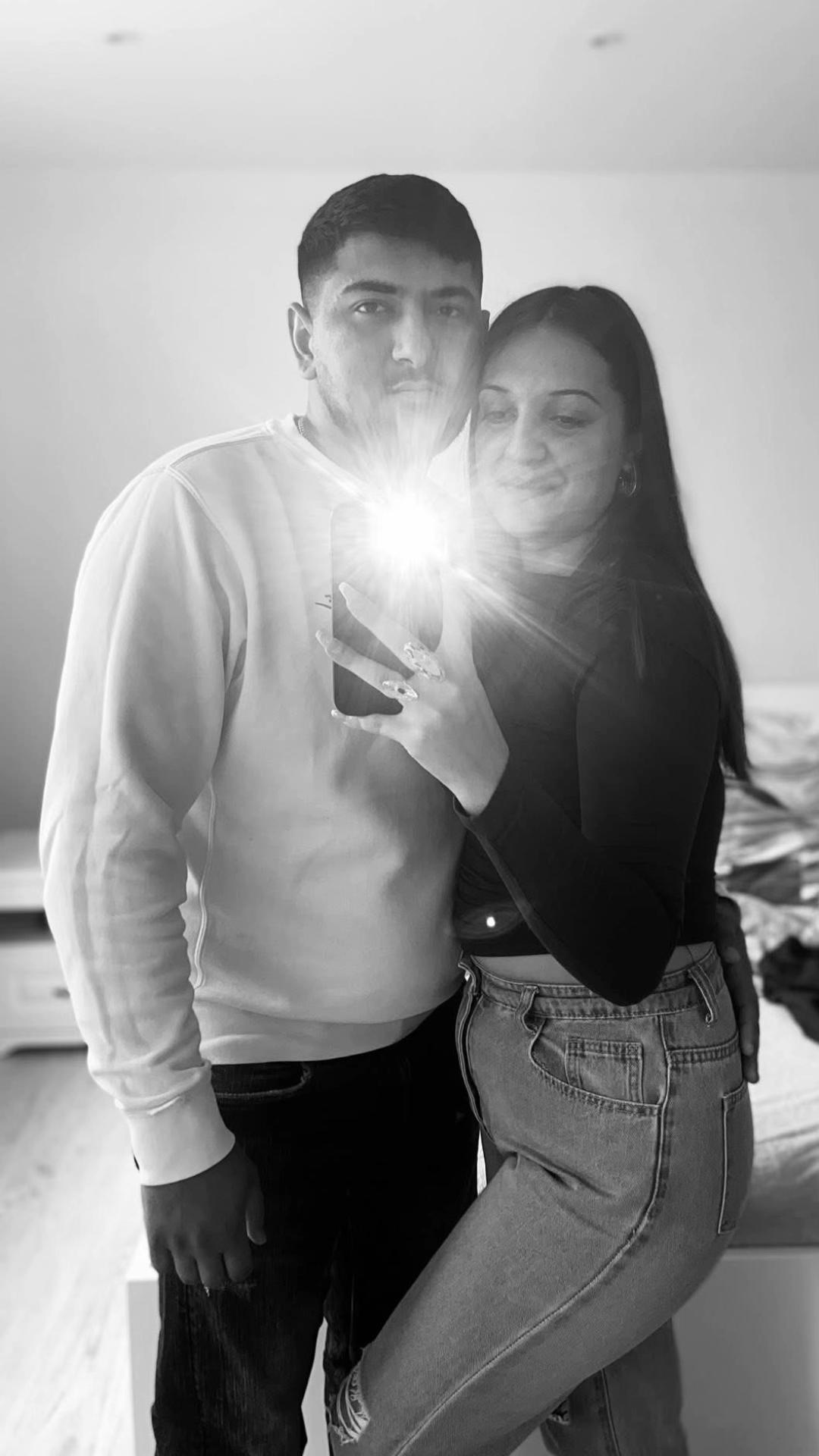 @Laura&ensp;Sandorova