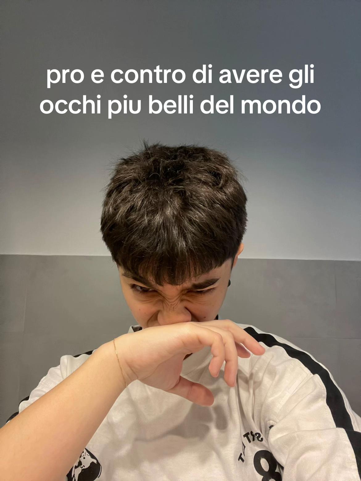 @auroraa