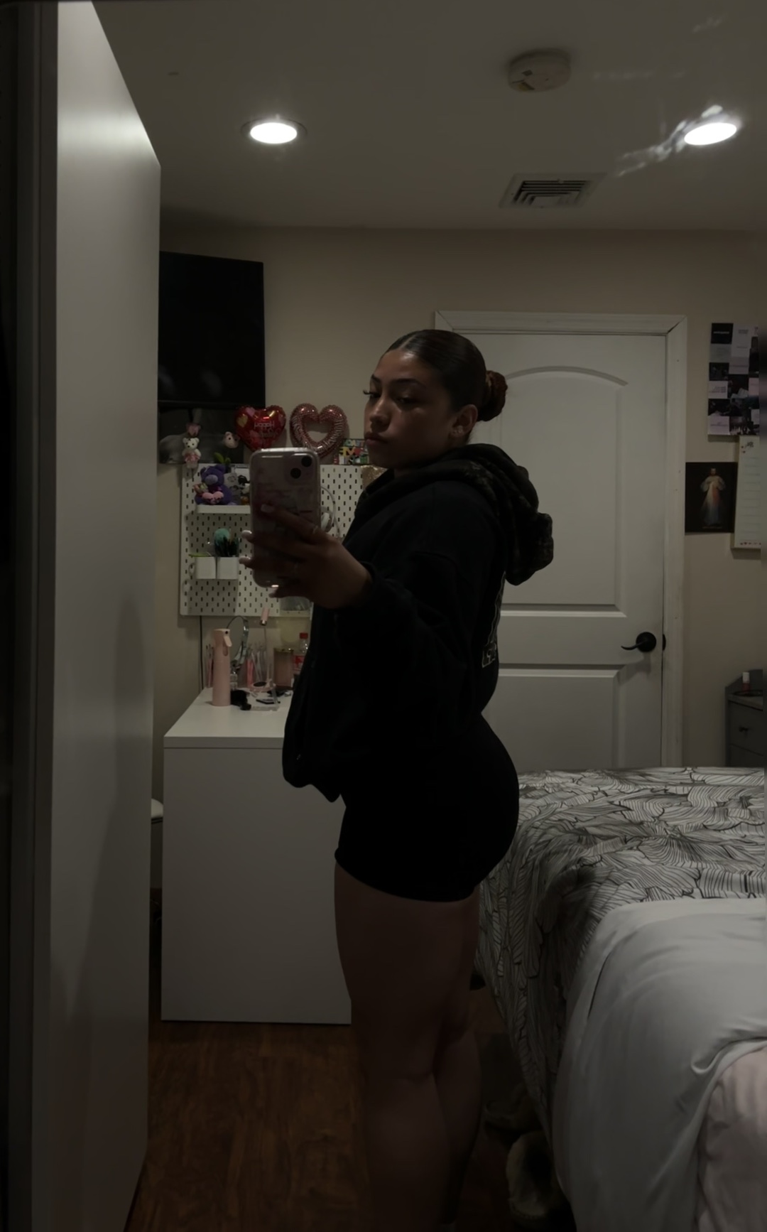 @linda