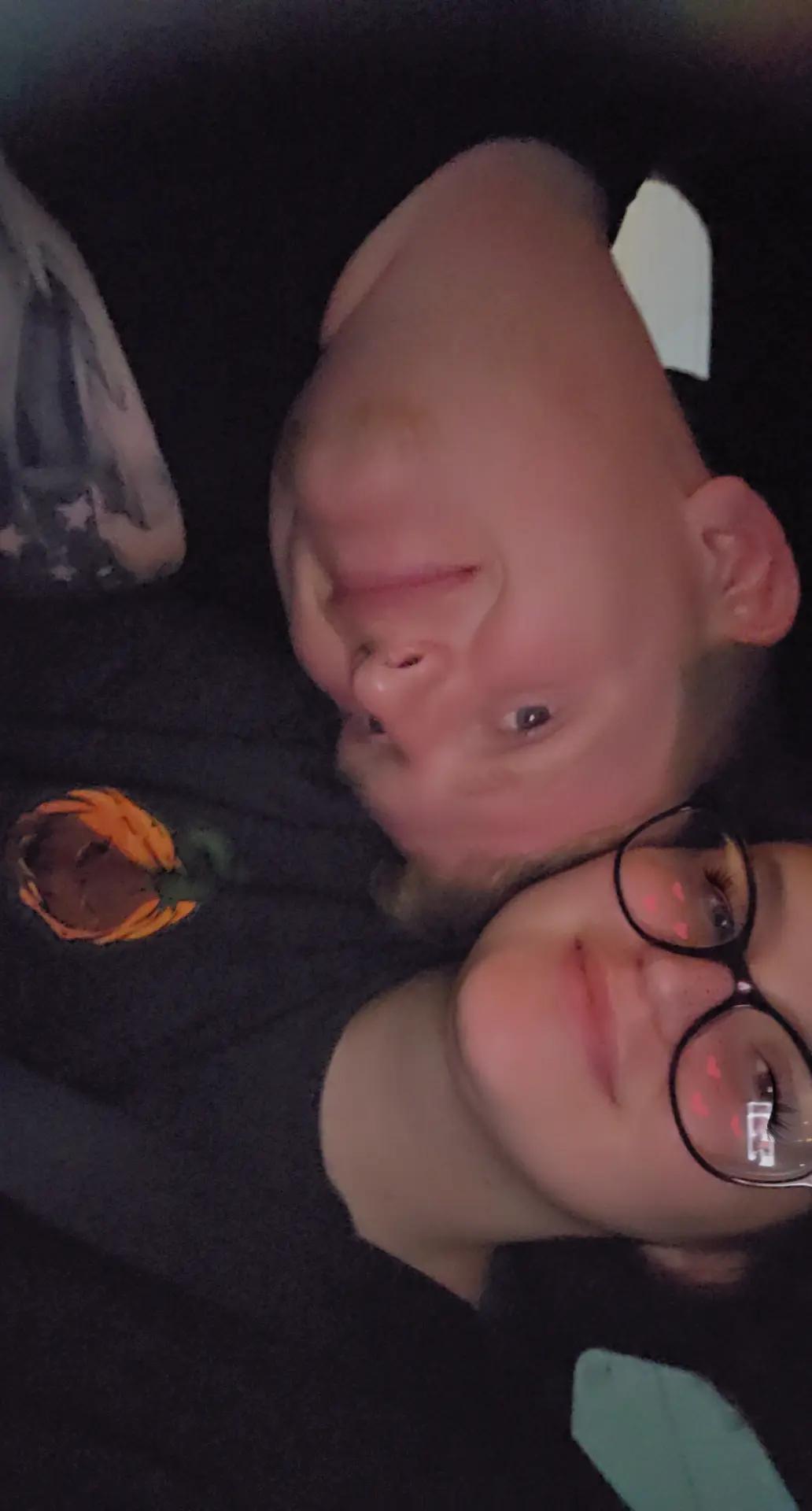 @G0th-M0mmy